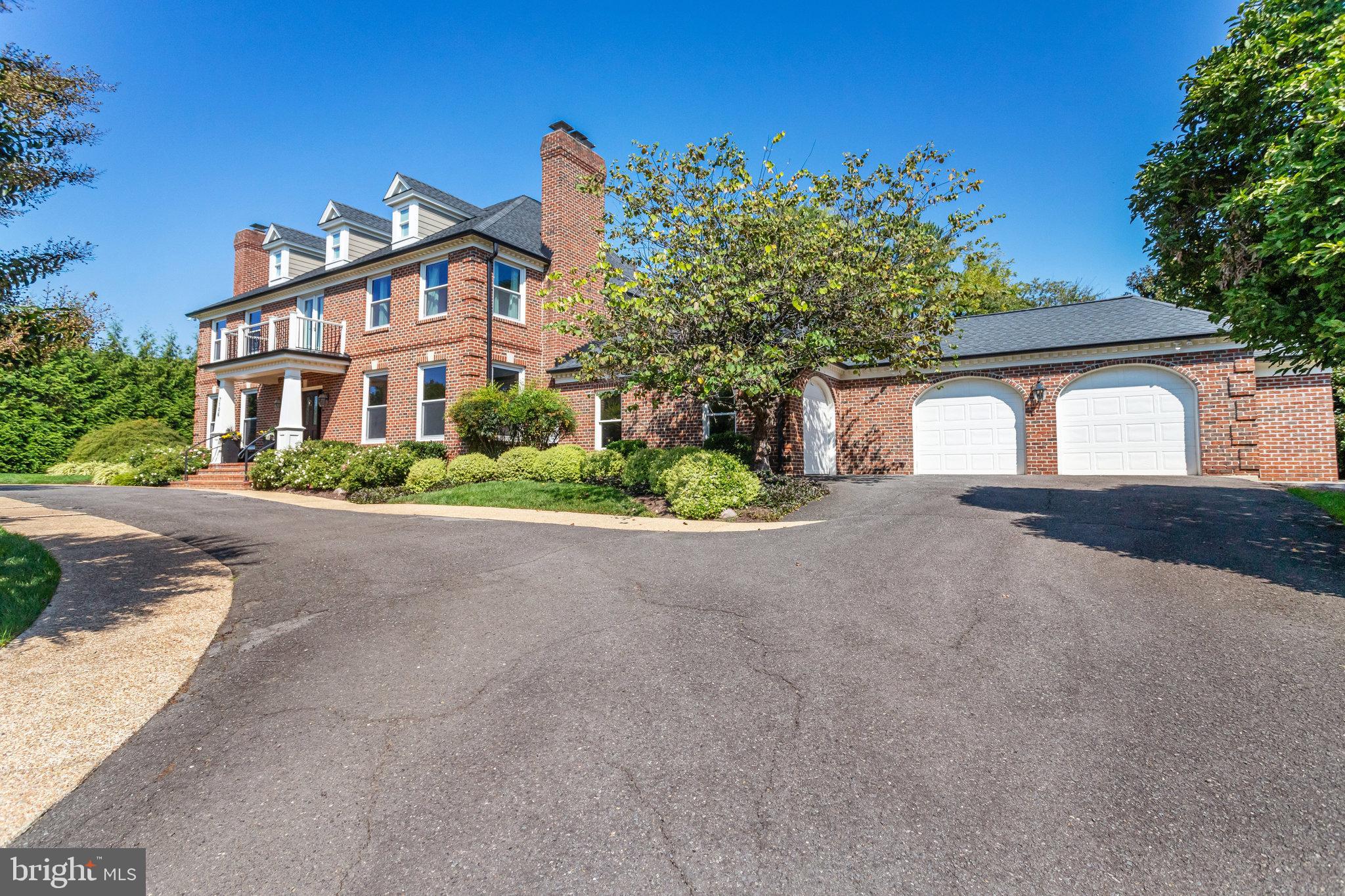 COUNTRYSIDE - Residential