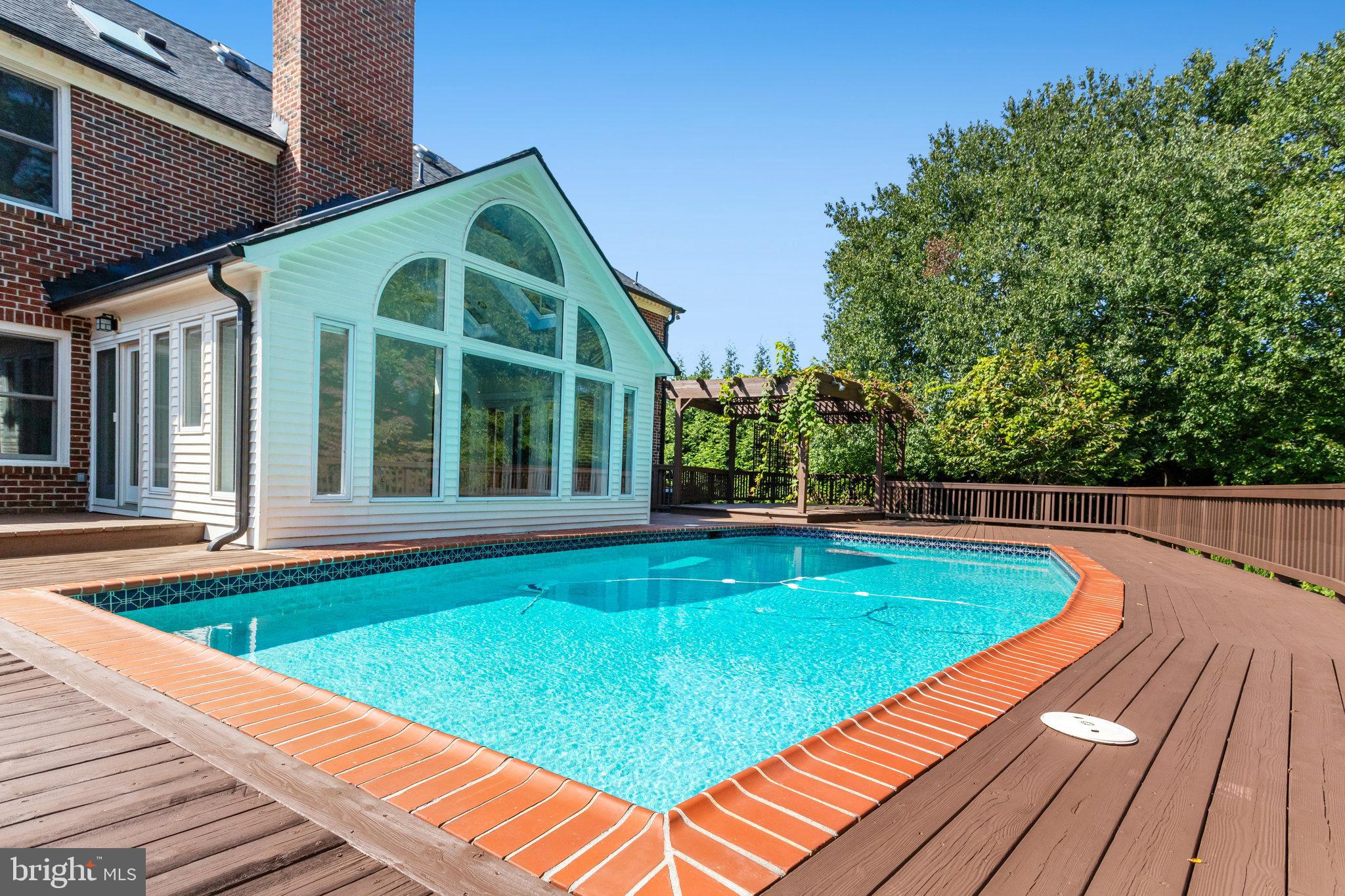 COUNTRYSIDE - Residential