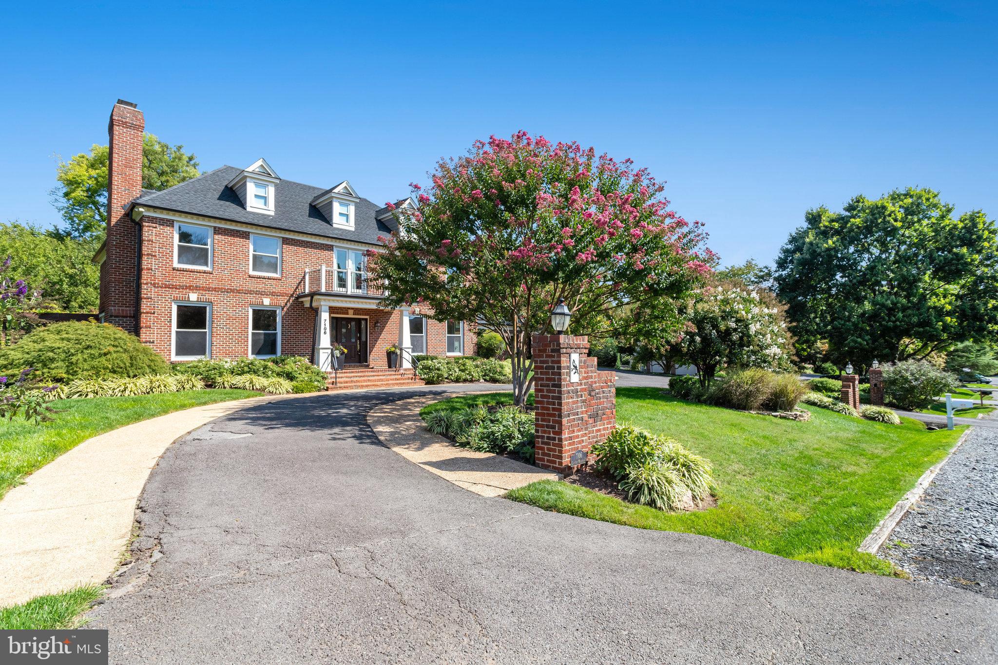 COUNTRYSIDE - Residential