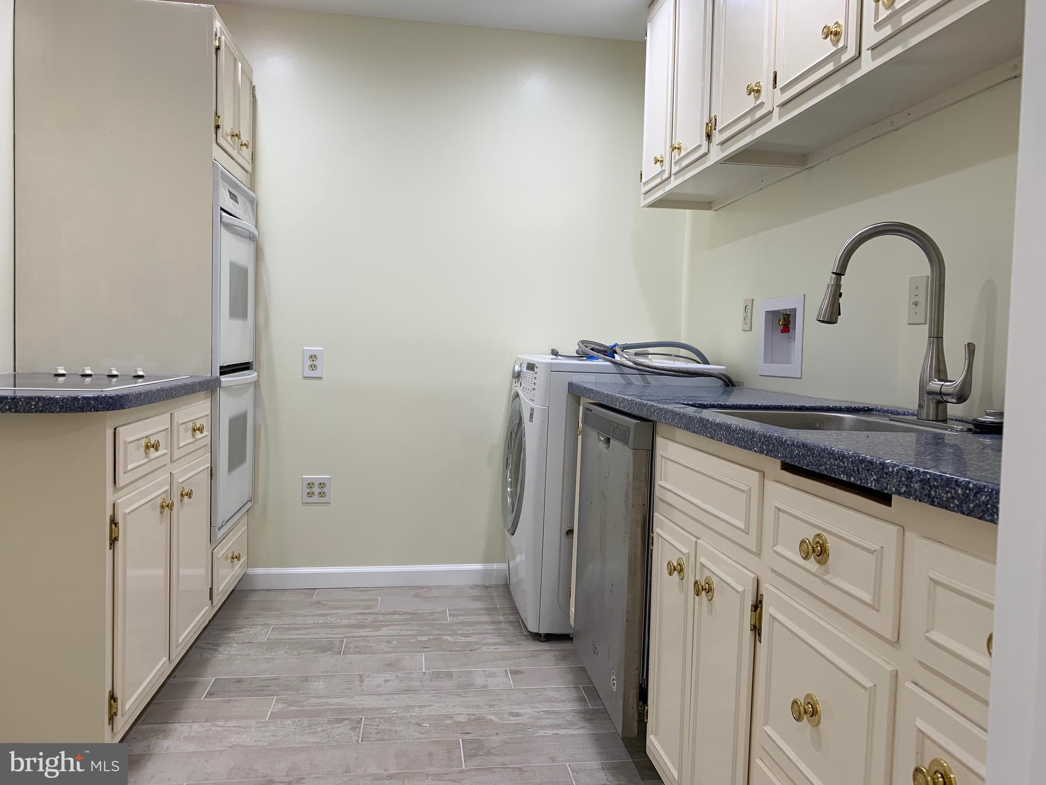 FRANKLIN FARM - Residential Lease