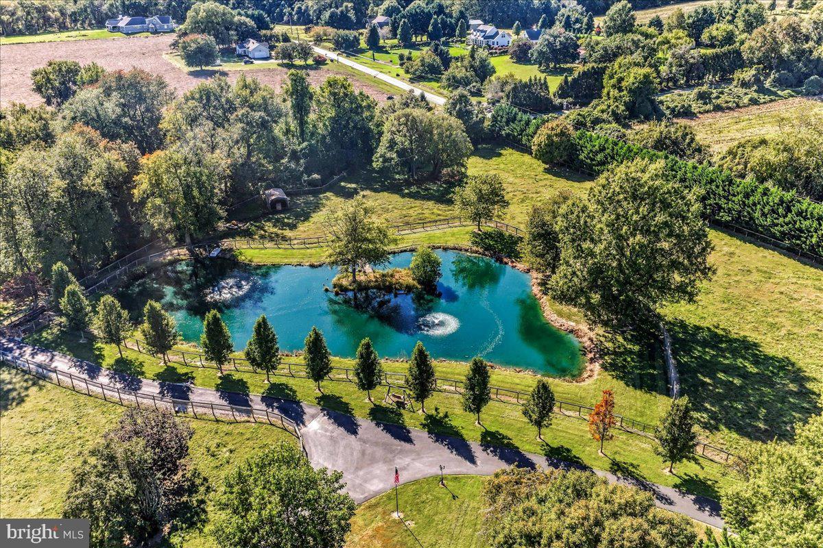 1080 DUTCH NECK ROAD