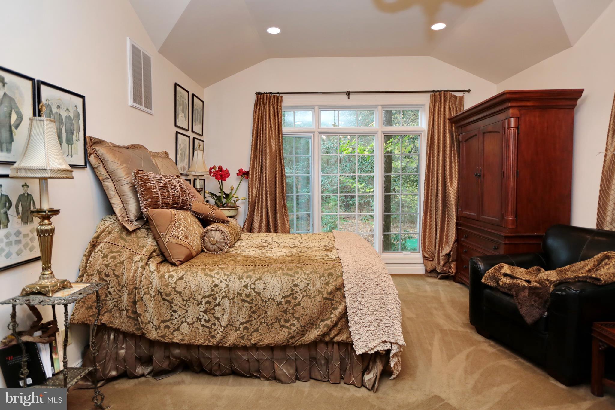 SWAN POINT SUB - Residential