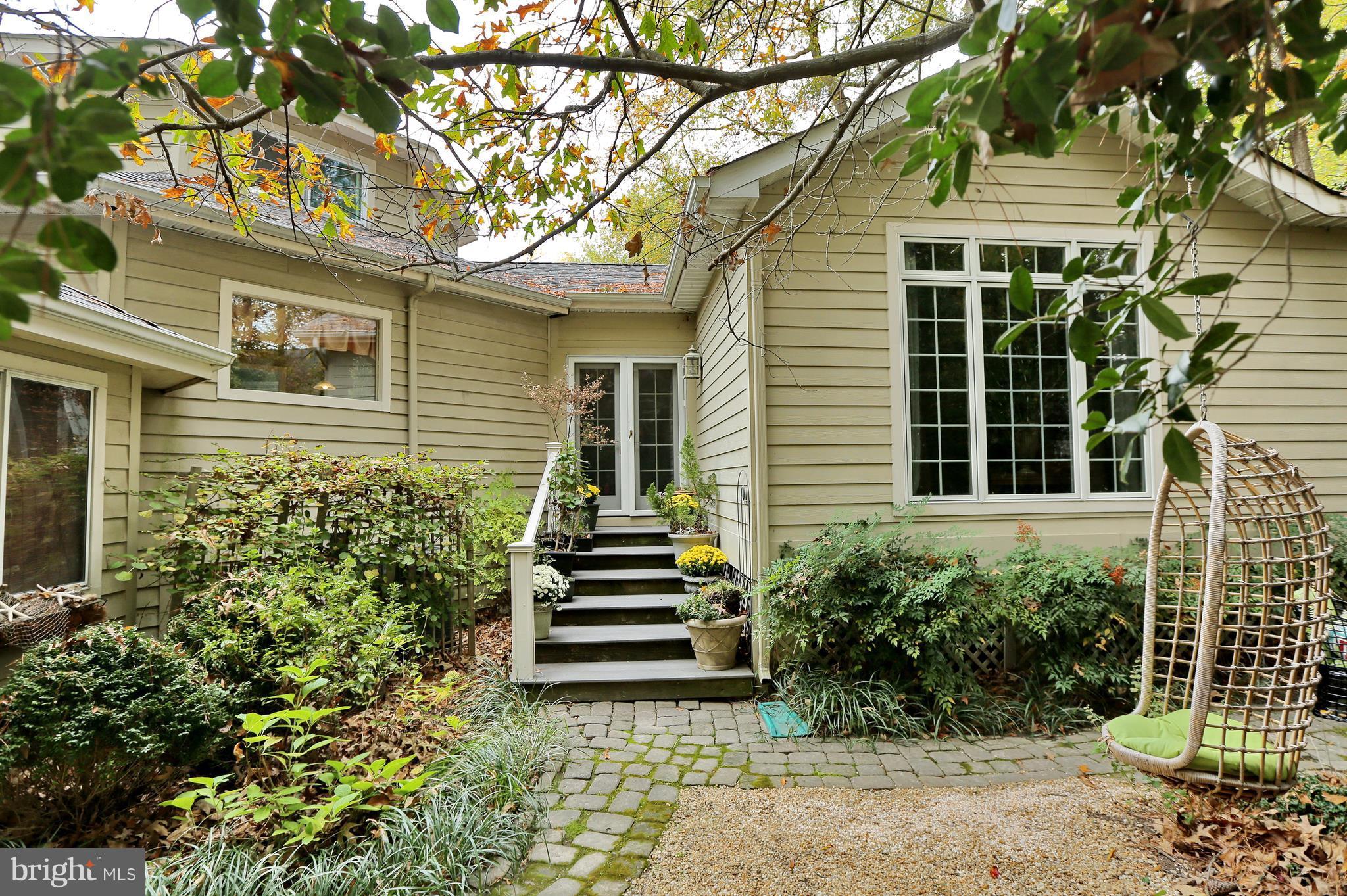 SWAN POINT SUB - Residential