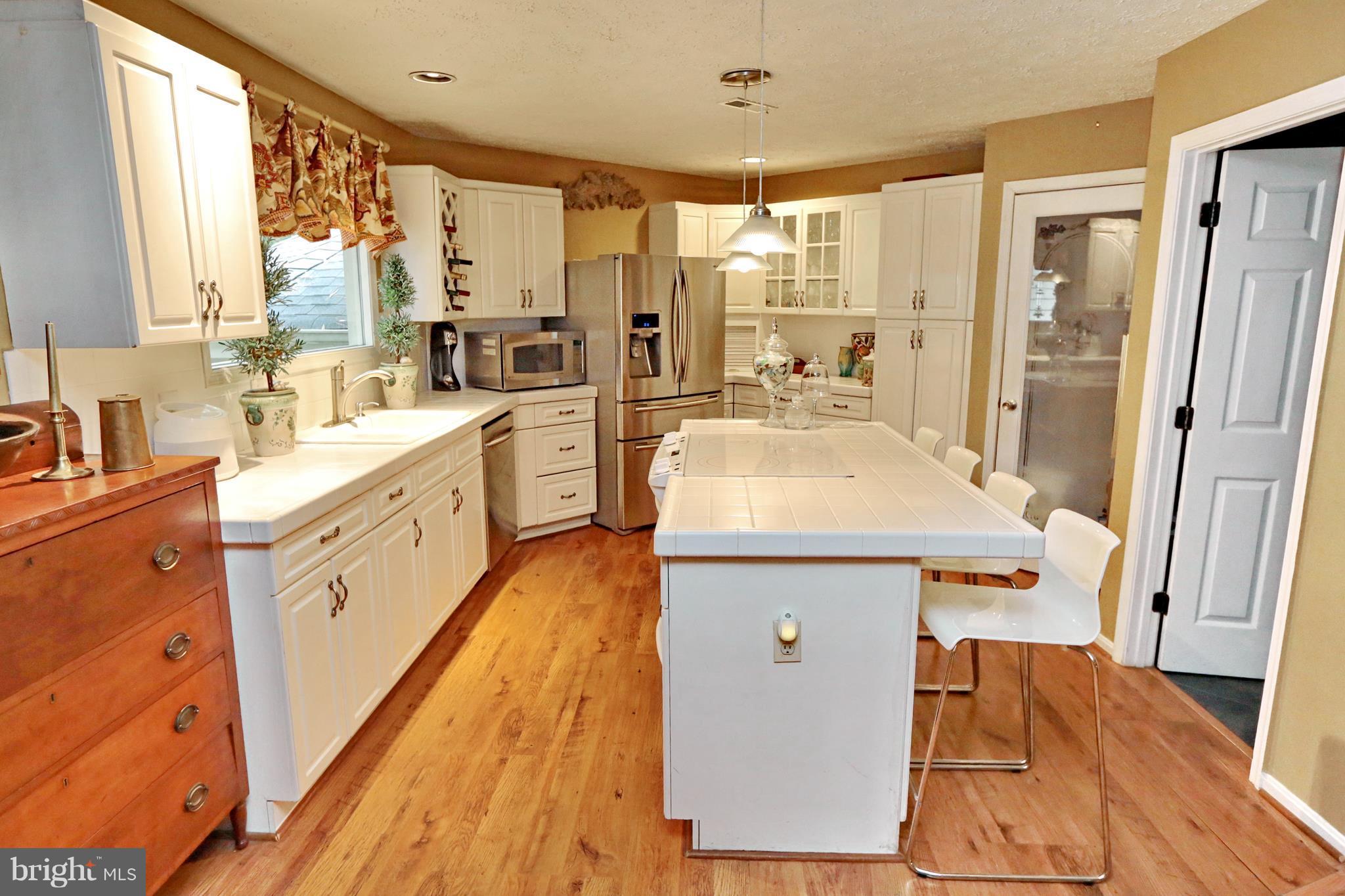 SWAN POINT SUB - Residential