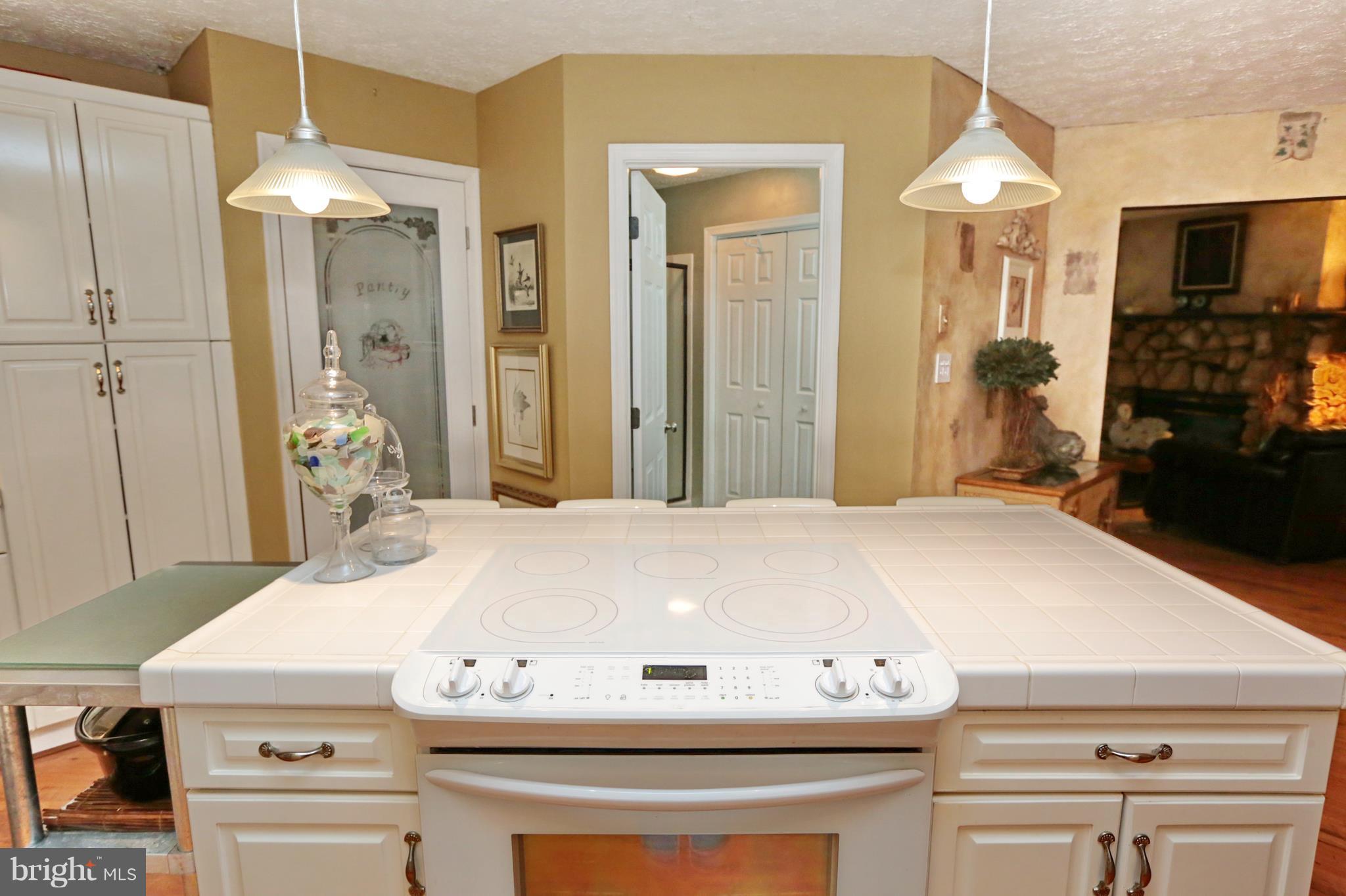 SWAN POINT SUB - Residential