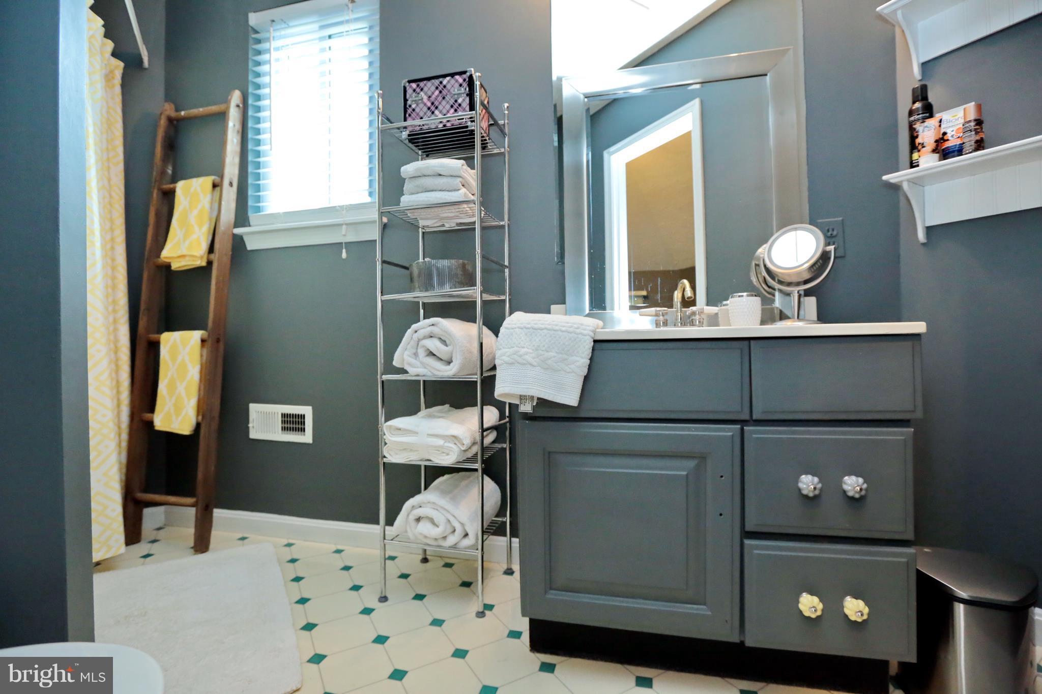 SWAN POINT SUB - Residential