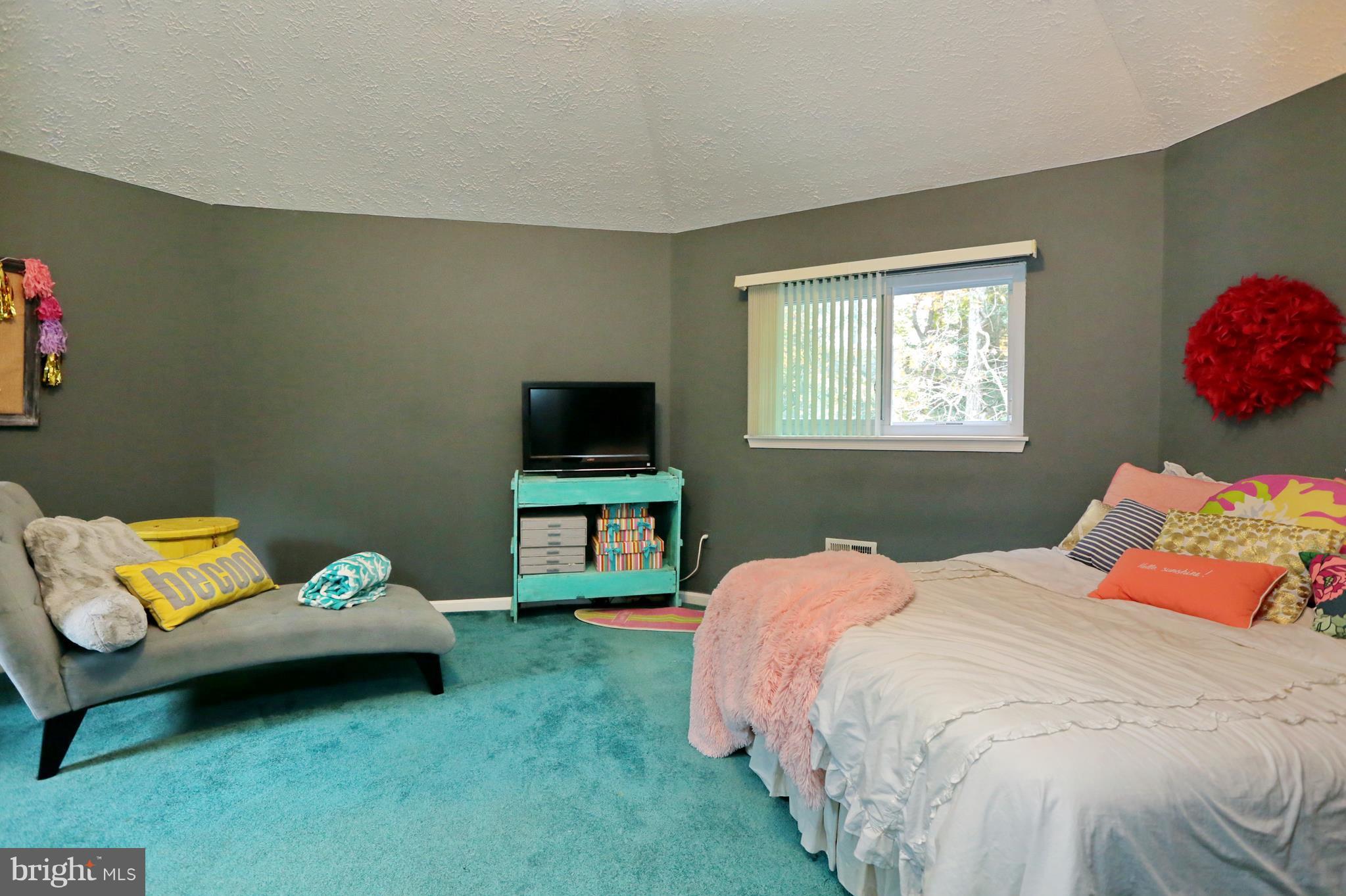 SWAN POINT SUB - Residential