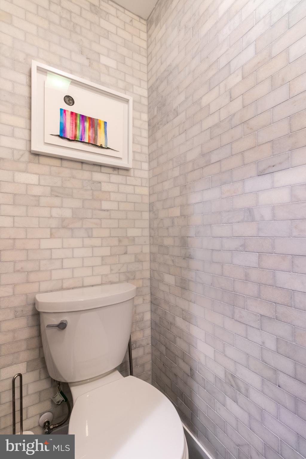 WOODLAND HILLS - Residential