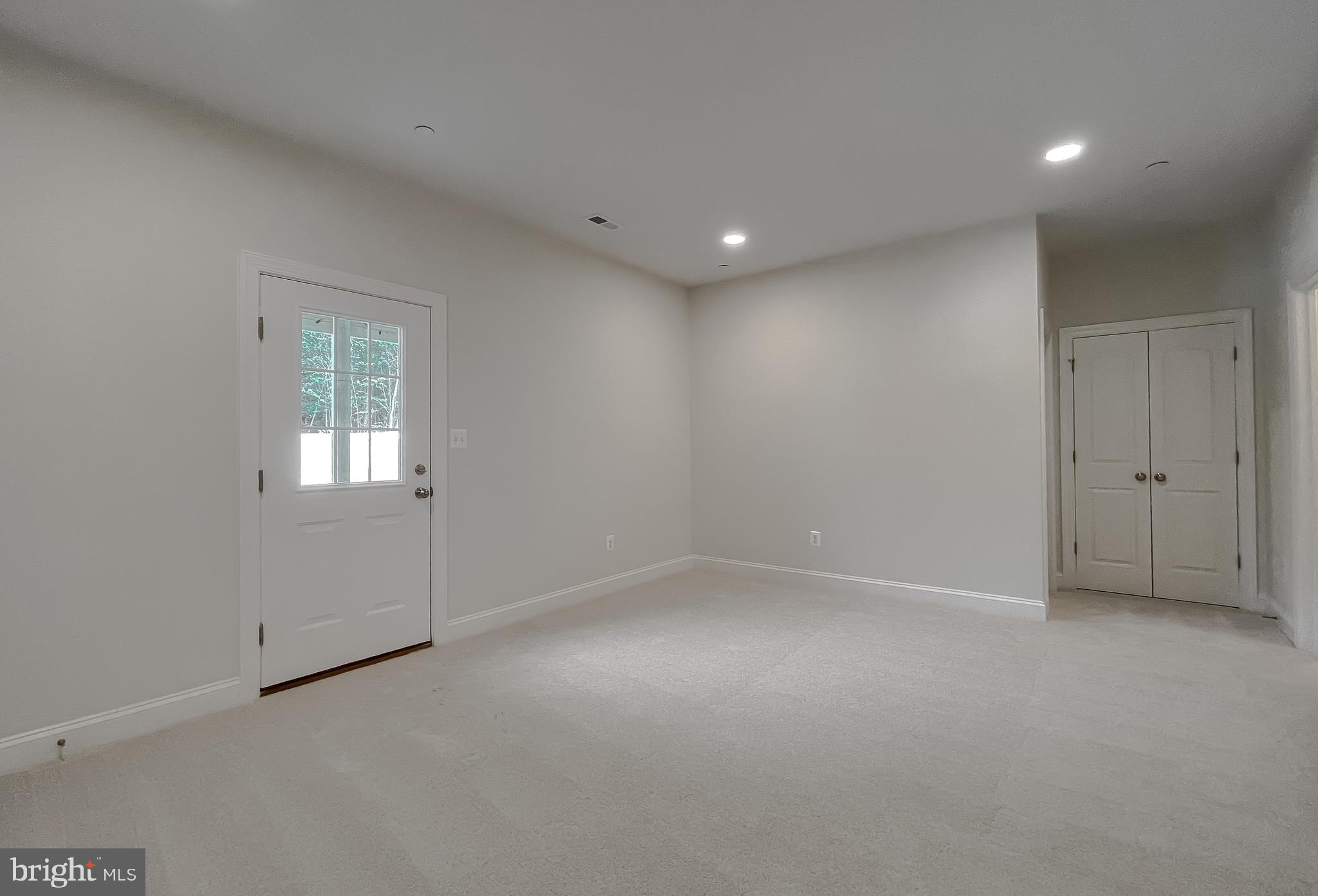 MEADOWS AT TOWN RUN II - Residential