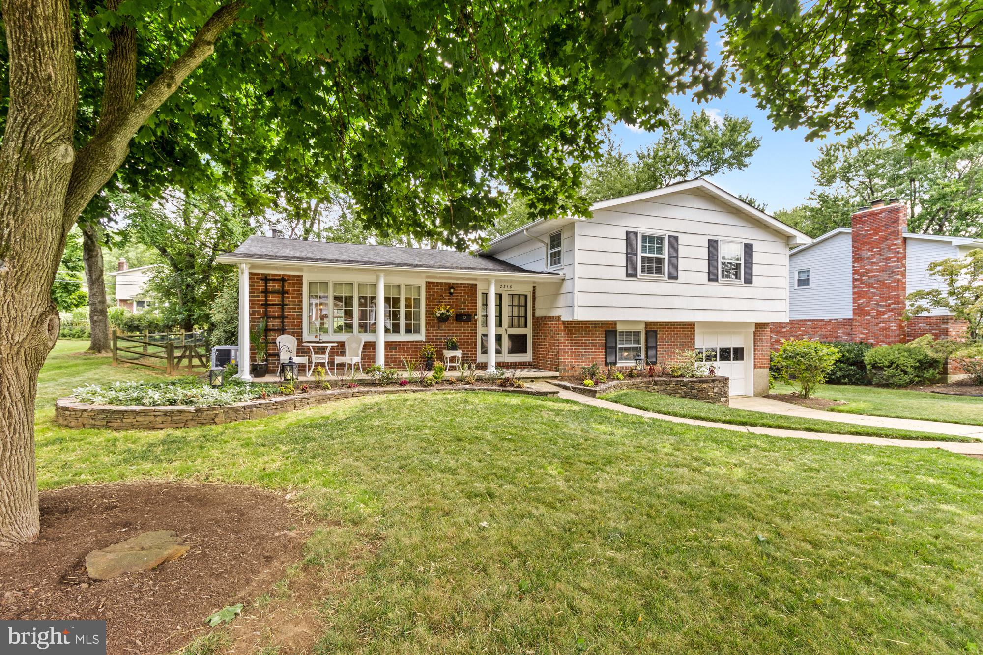 2318 EASTRIDGE ROAD