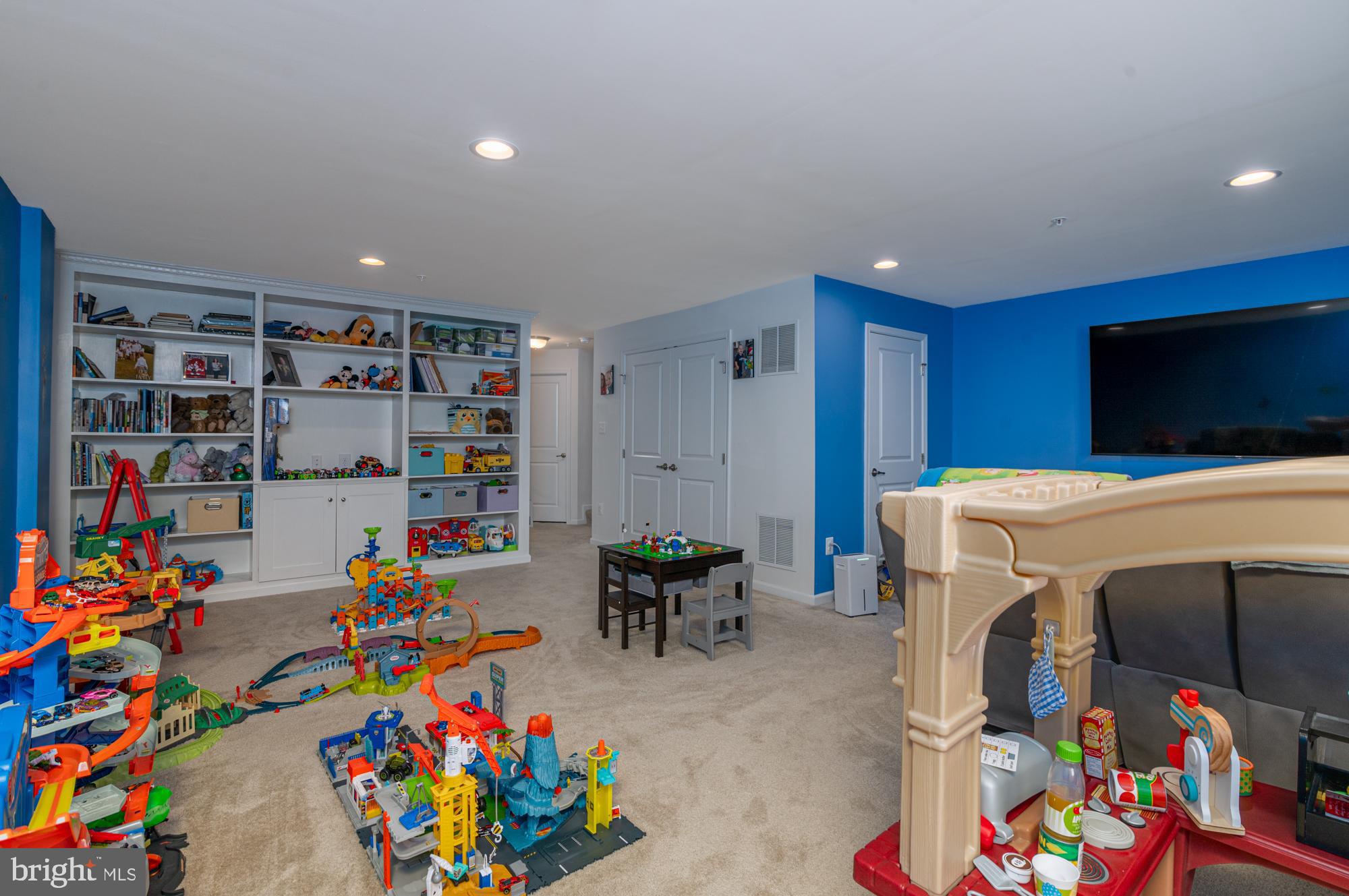 BRUNSWICK CROSSING - Residential