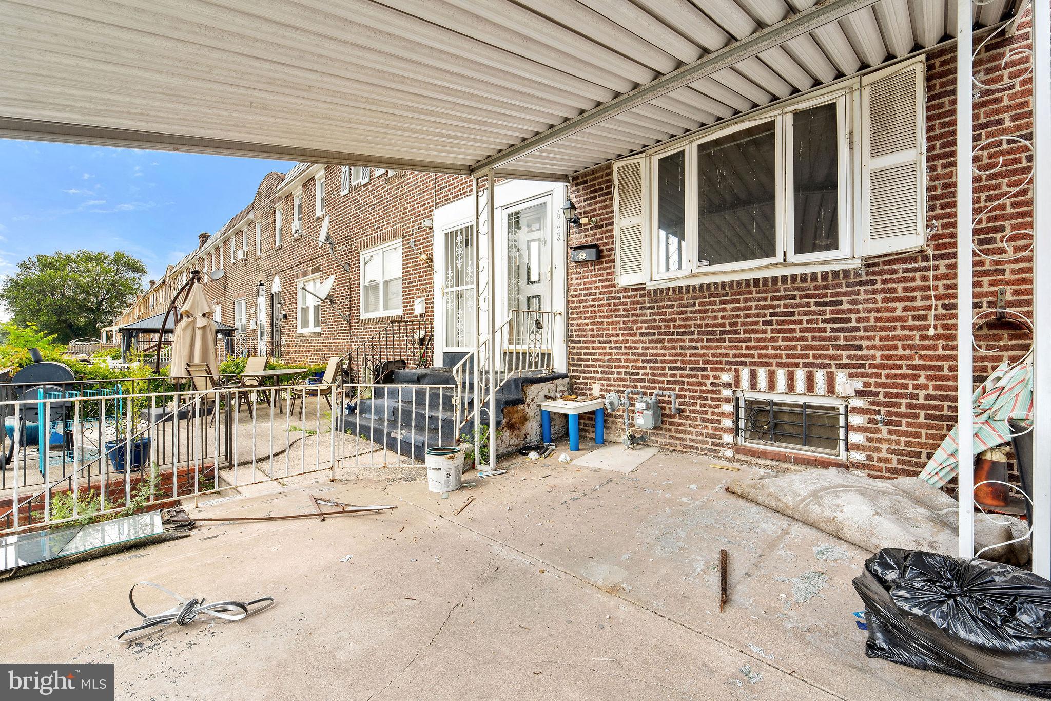 642 RANDOLPH STREET
