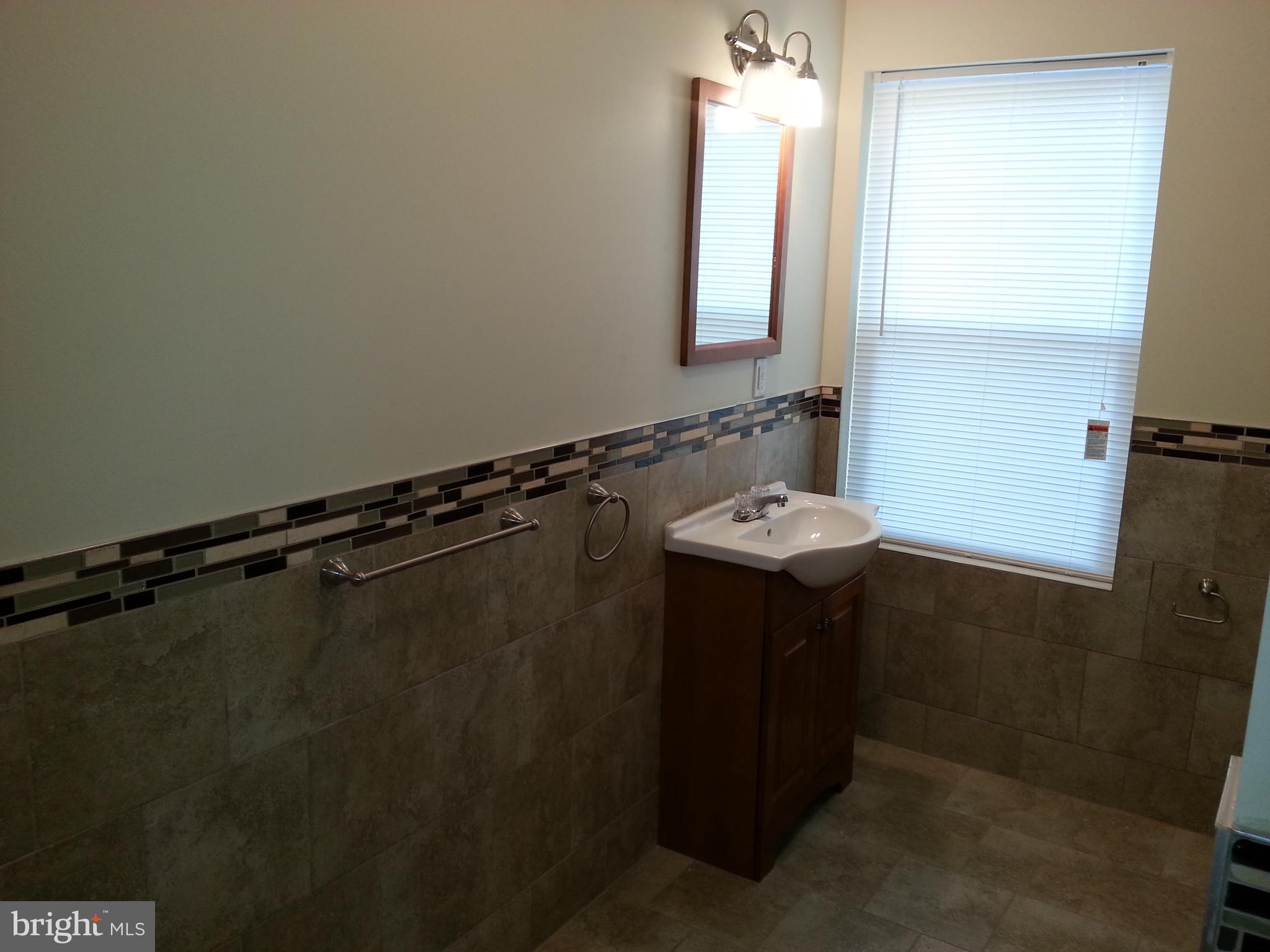 MANTUA - Residential