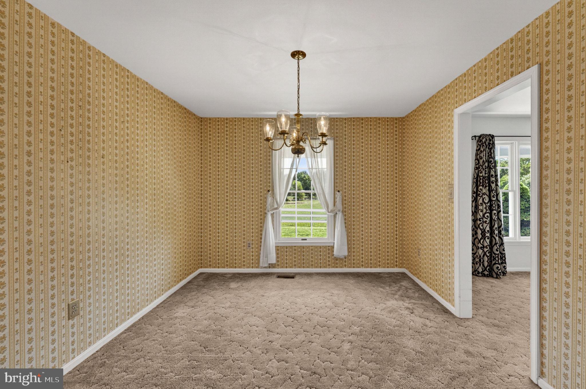 HUNTINGDONSHIRE HILLS - Residential