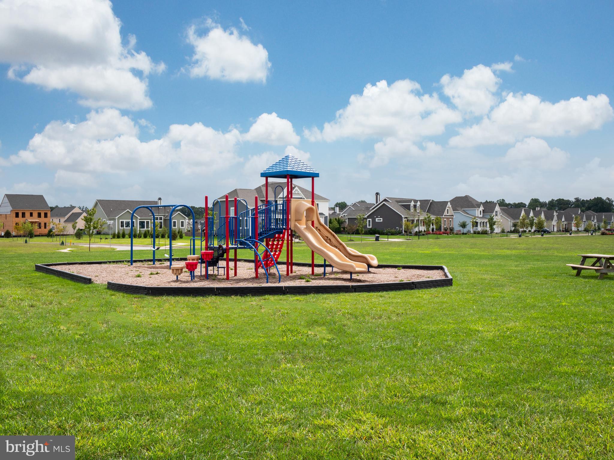 PARKSIDE - Residential