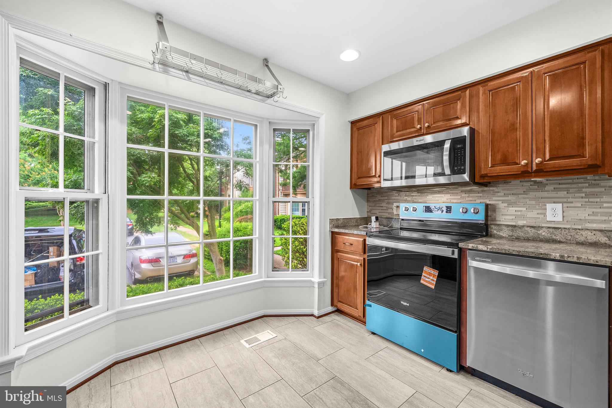 10260 EAGLE NEST COURT
