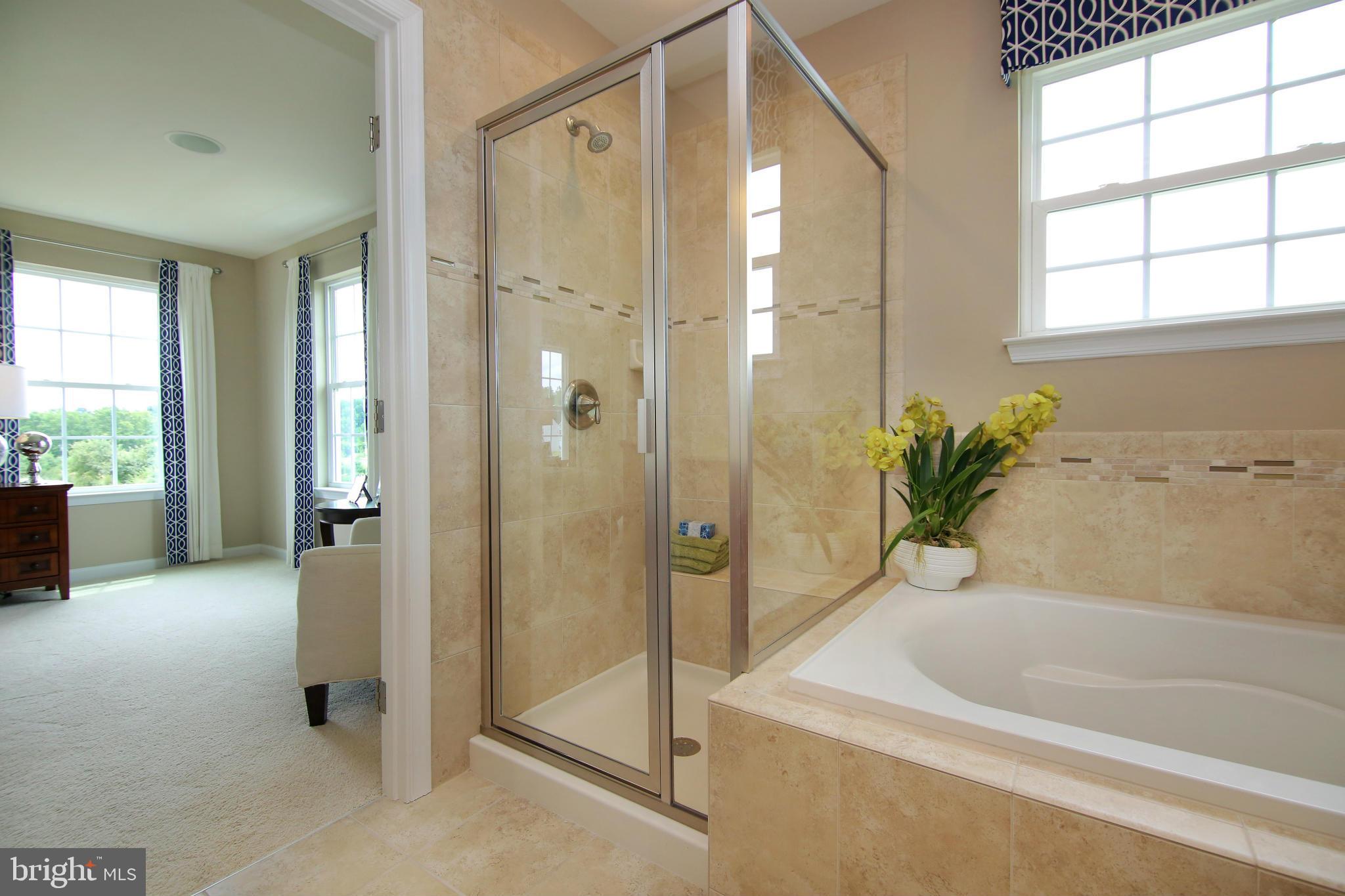 FREEDOM CROSSING - Residential