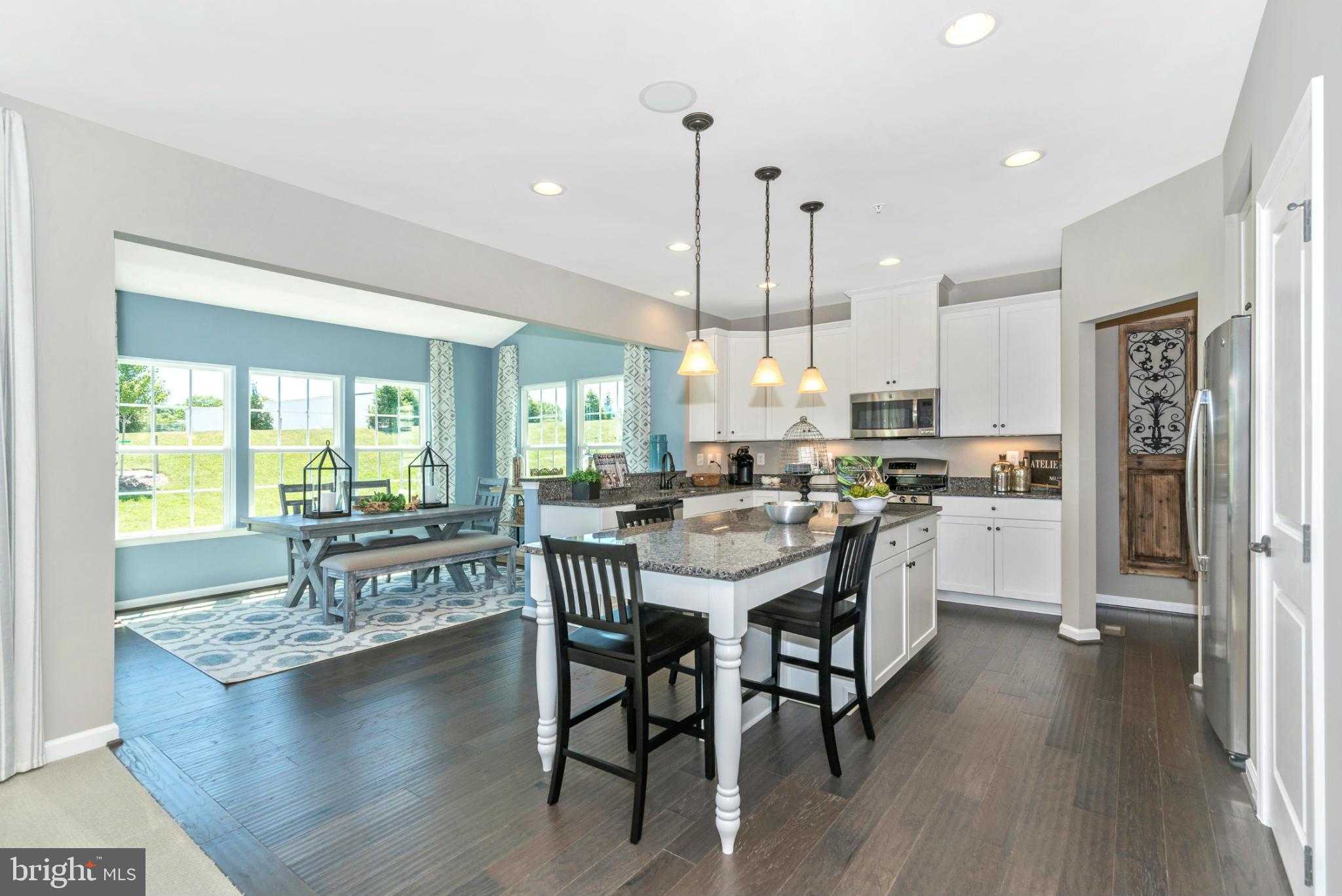 FREEDOM CROSSING - Residential