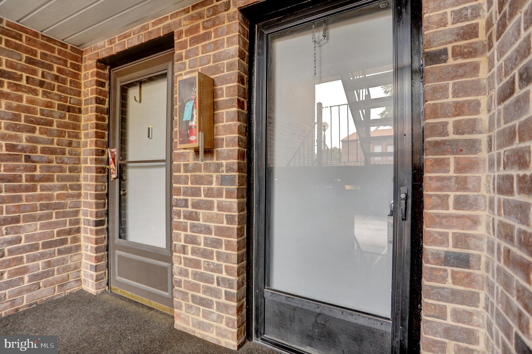 TOWN CENTER - Residential