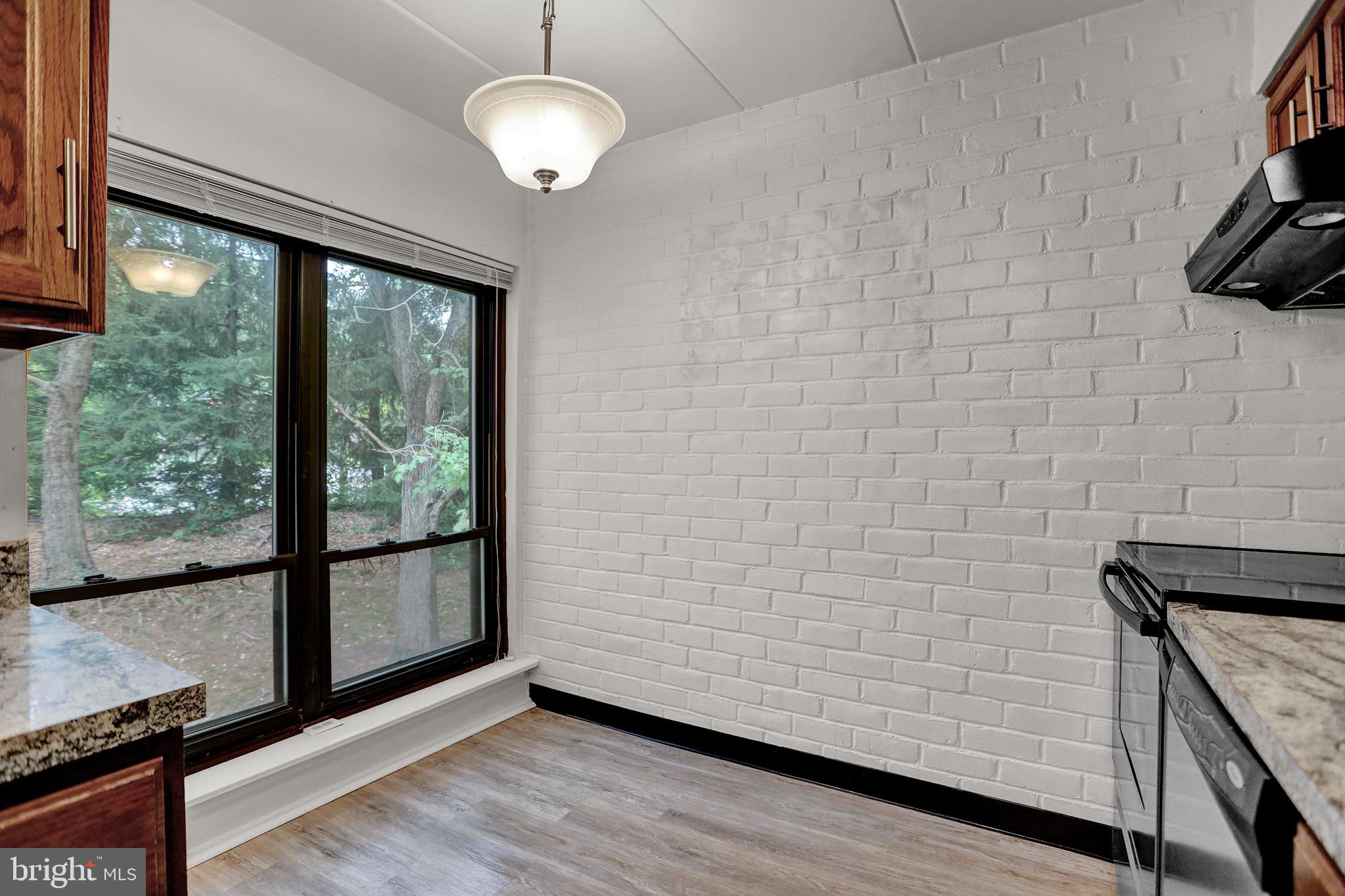 TOWN CENTER - Residential