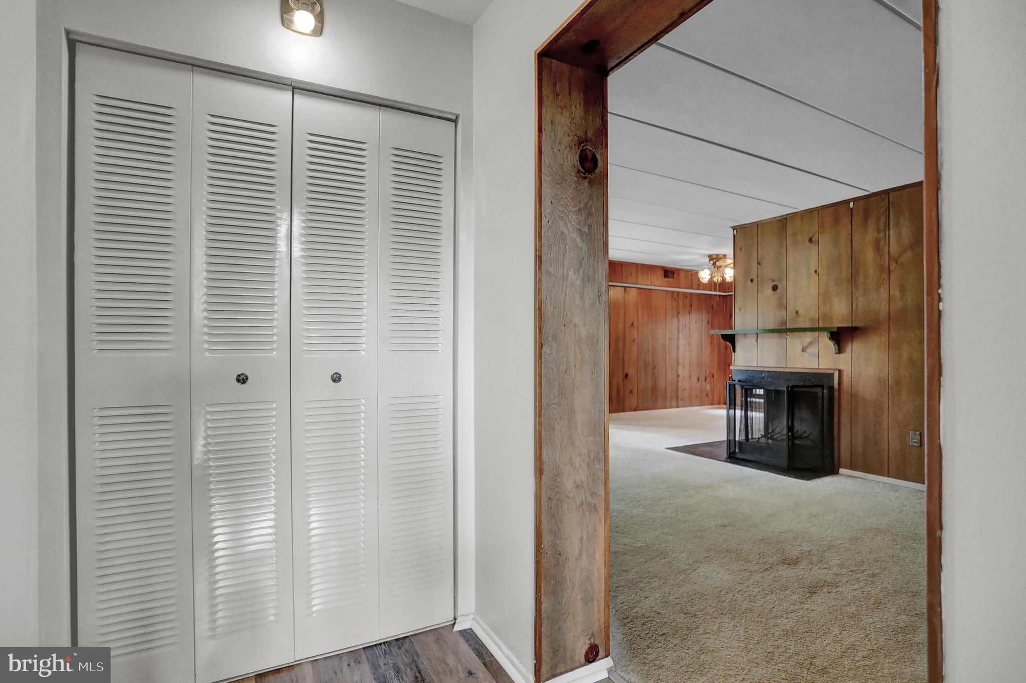 TOWN CENTER - Residential