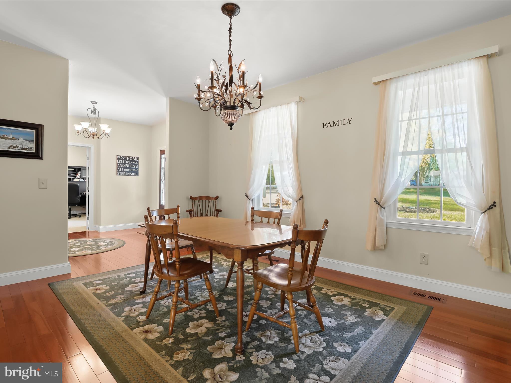 GLEN ARM - Residential