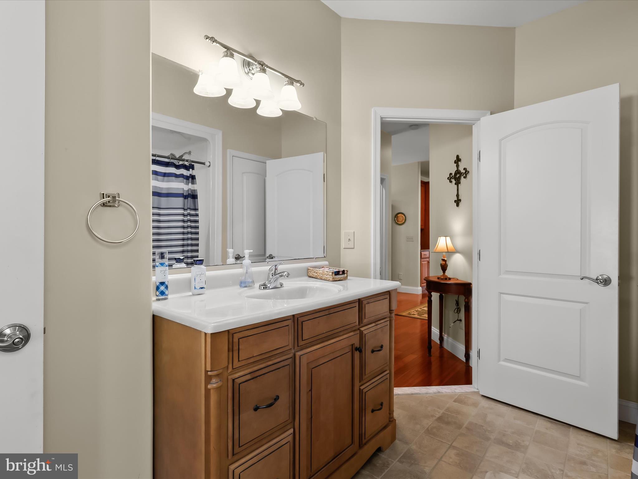 GLEN ARM - Residential