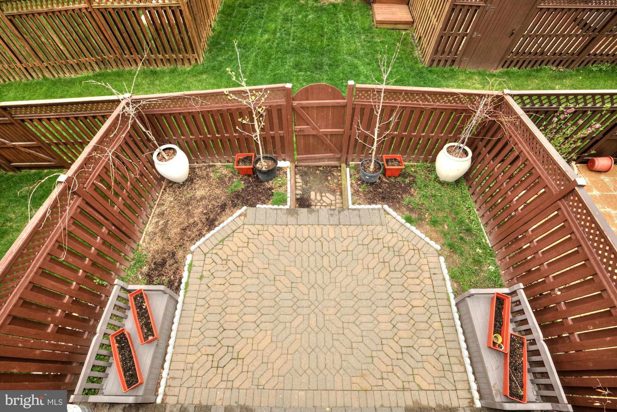 MANCHESTER LAKES - Residential