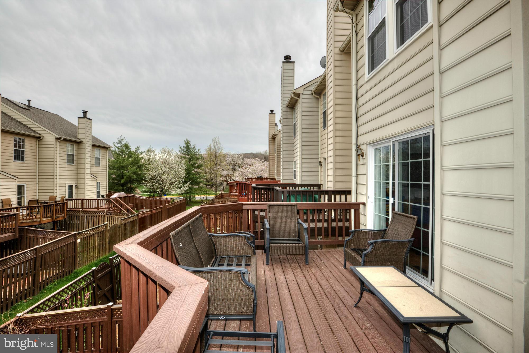 MANCHESTER LAKES - Residential