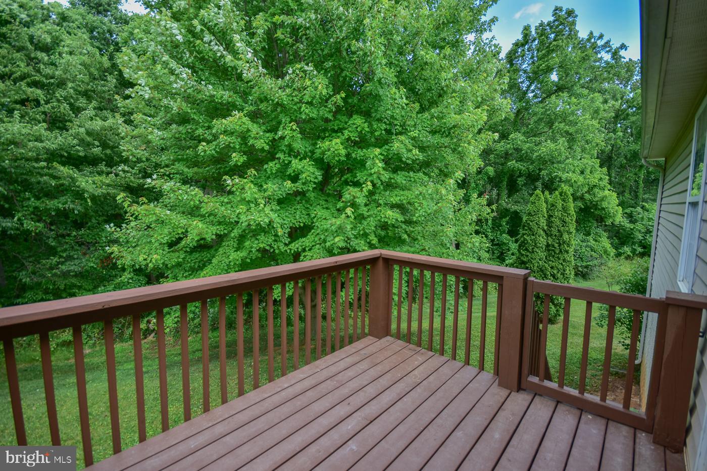 RIDGEFIELD - Residential