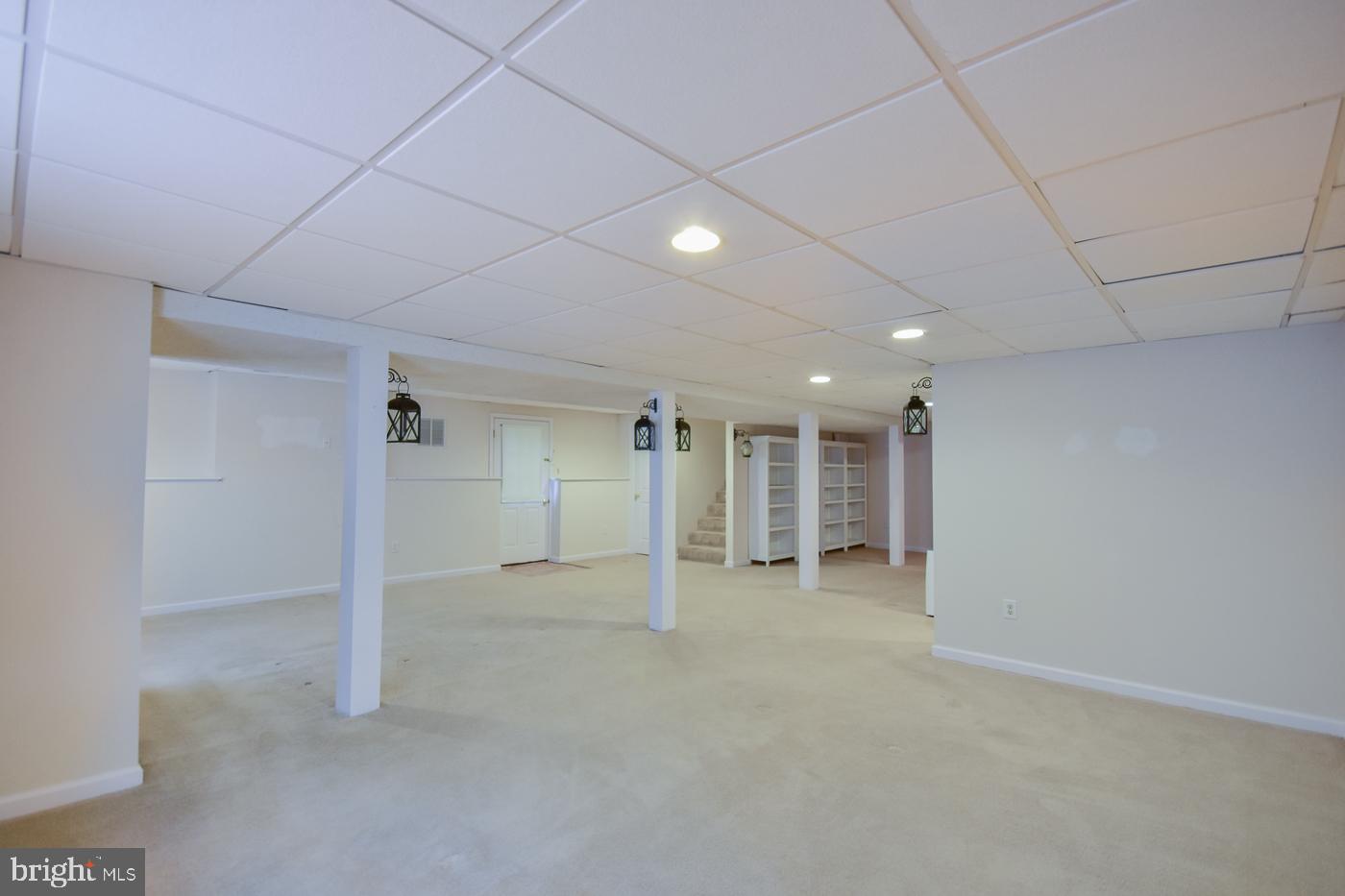 RIDGEFIELD - Residential