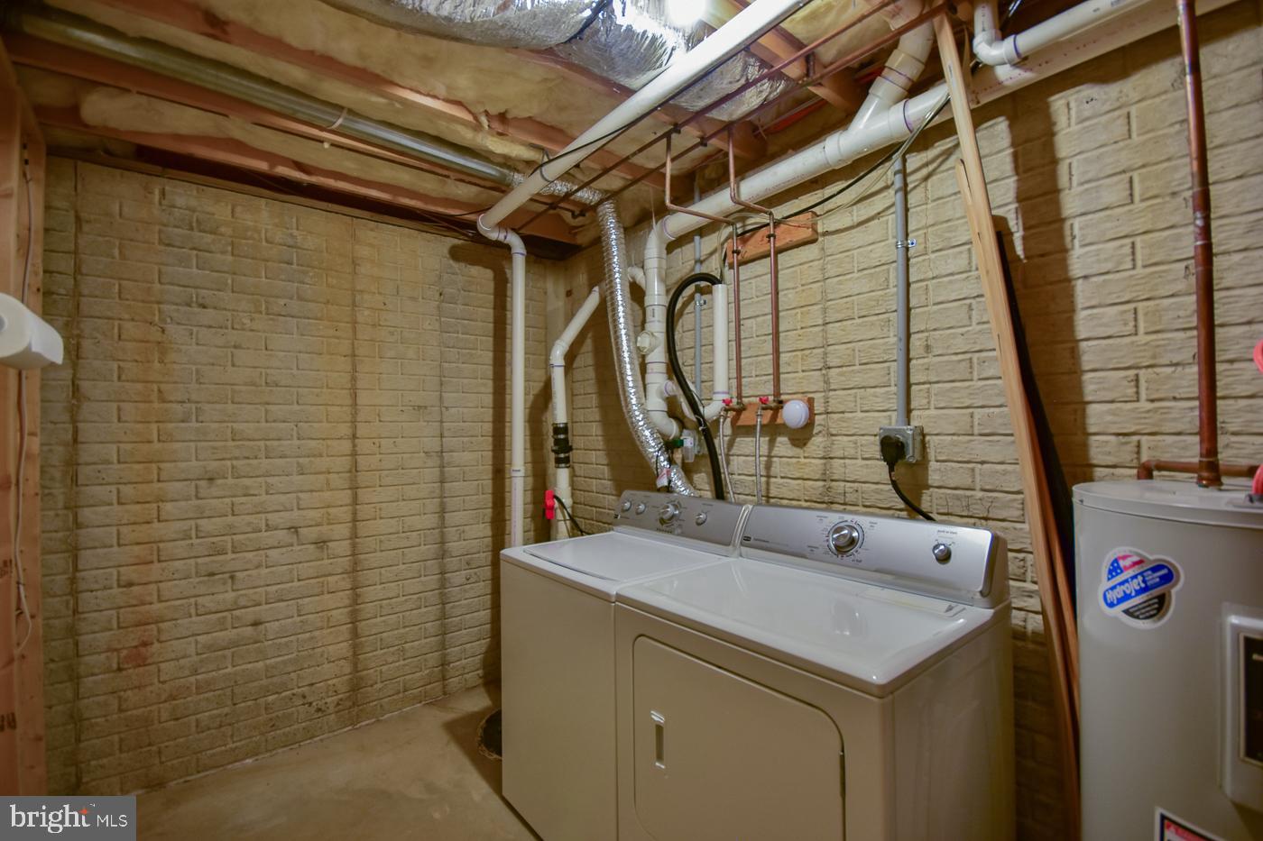 RIDGEFIELD - Residential