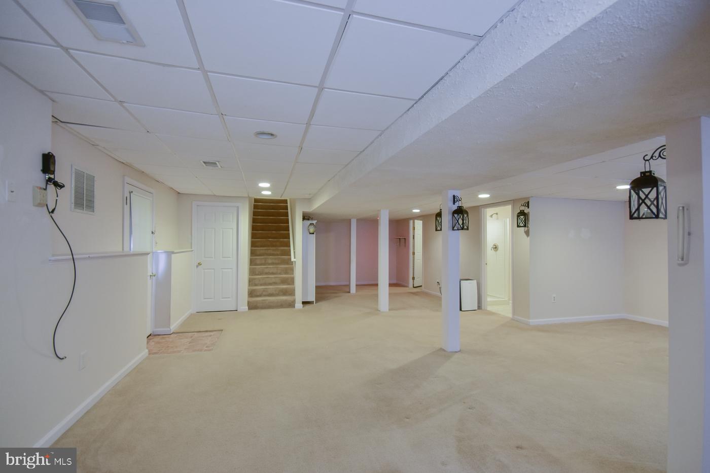 RIDGEFIELD - Residential