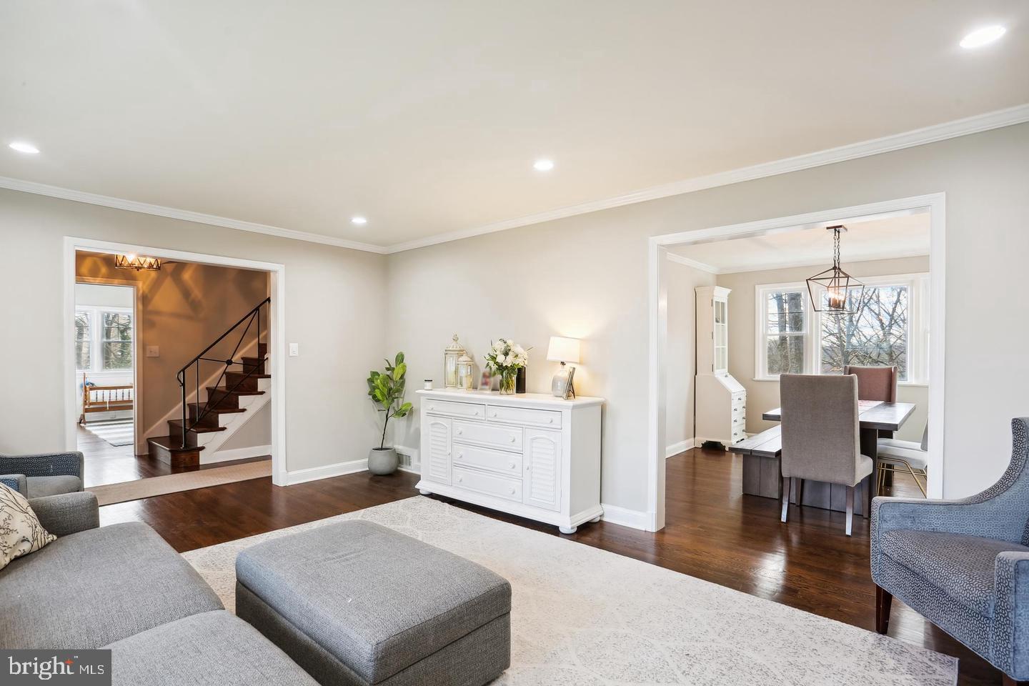 WOODHAVEN - Residential Lease