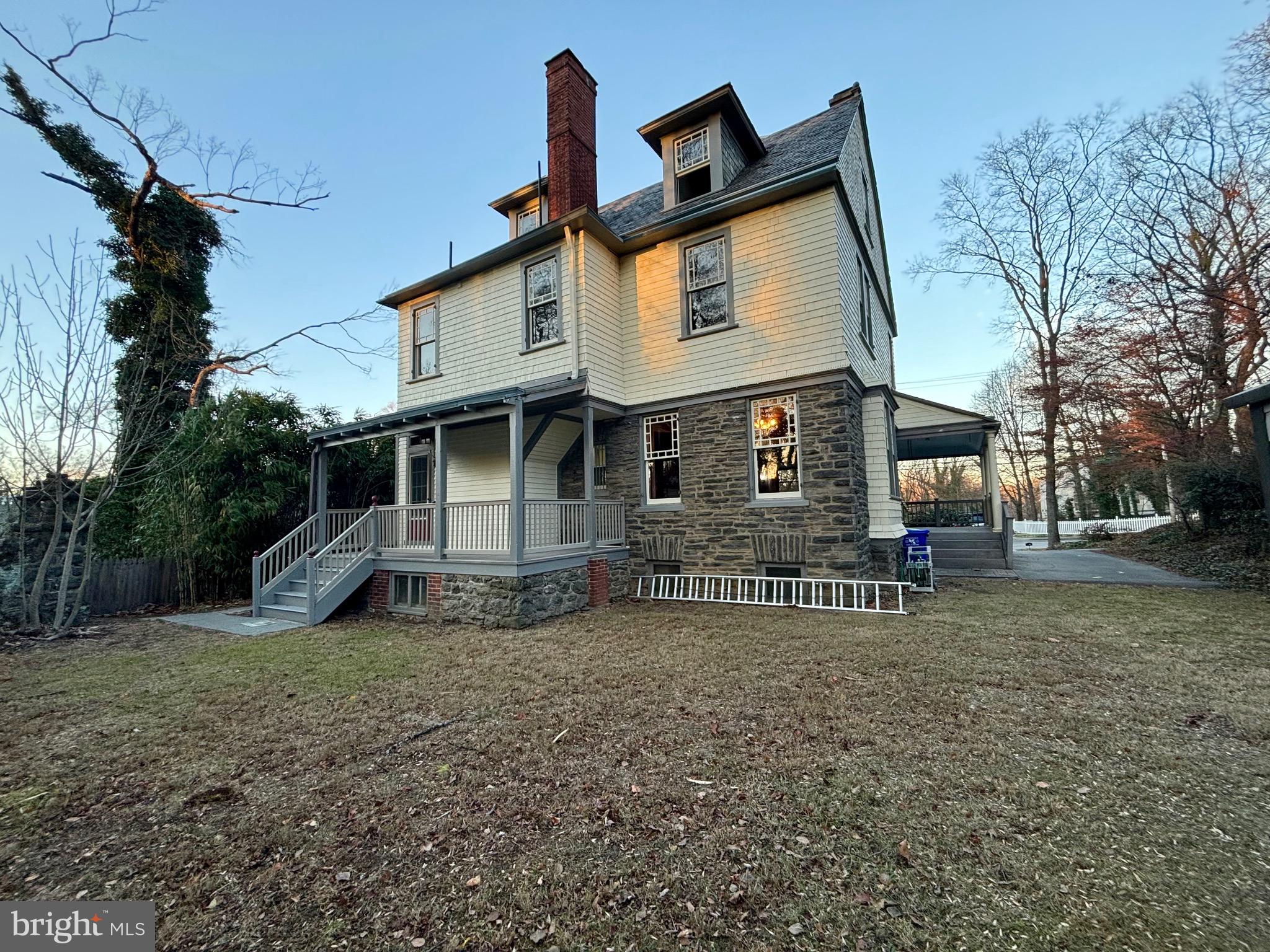 ELKINS PARK - Residential