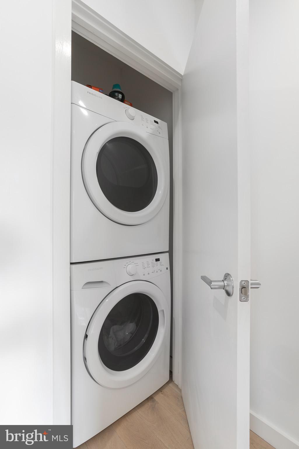 OLDE KENSINGTON - Residential