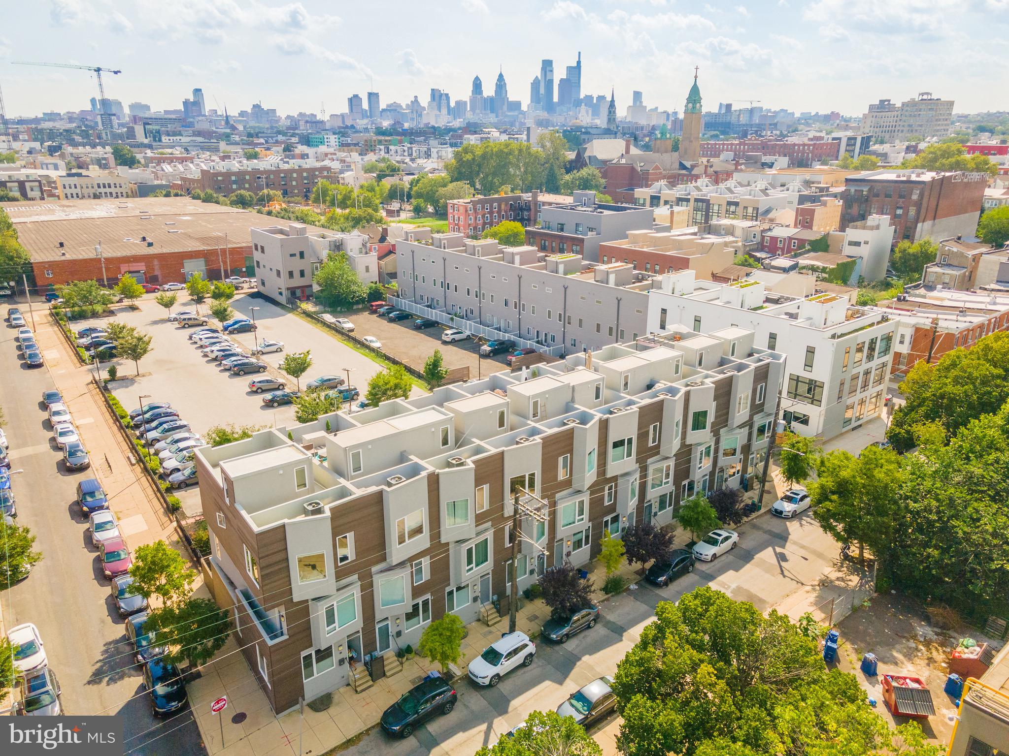 OLDE KENSINGTON - Residential