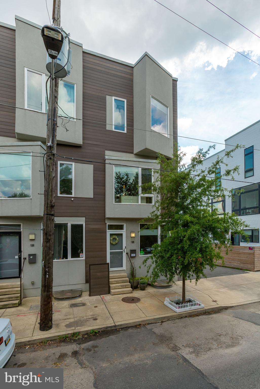 OLDE KENSINGTON - Residential