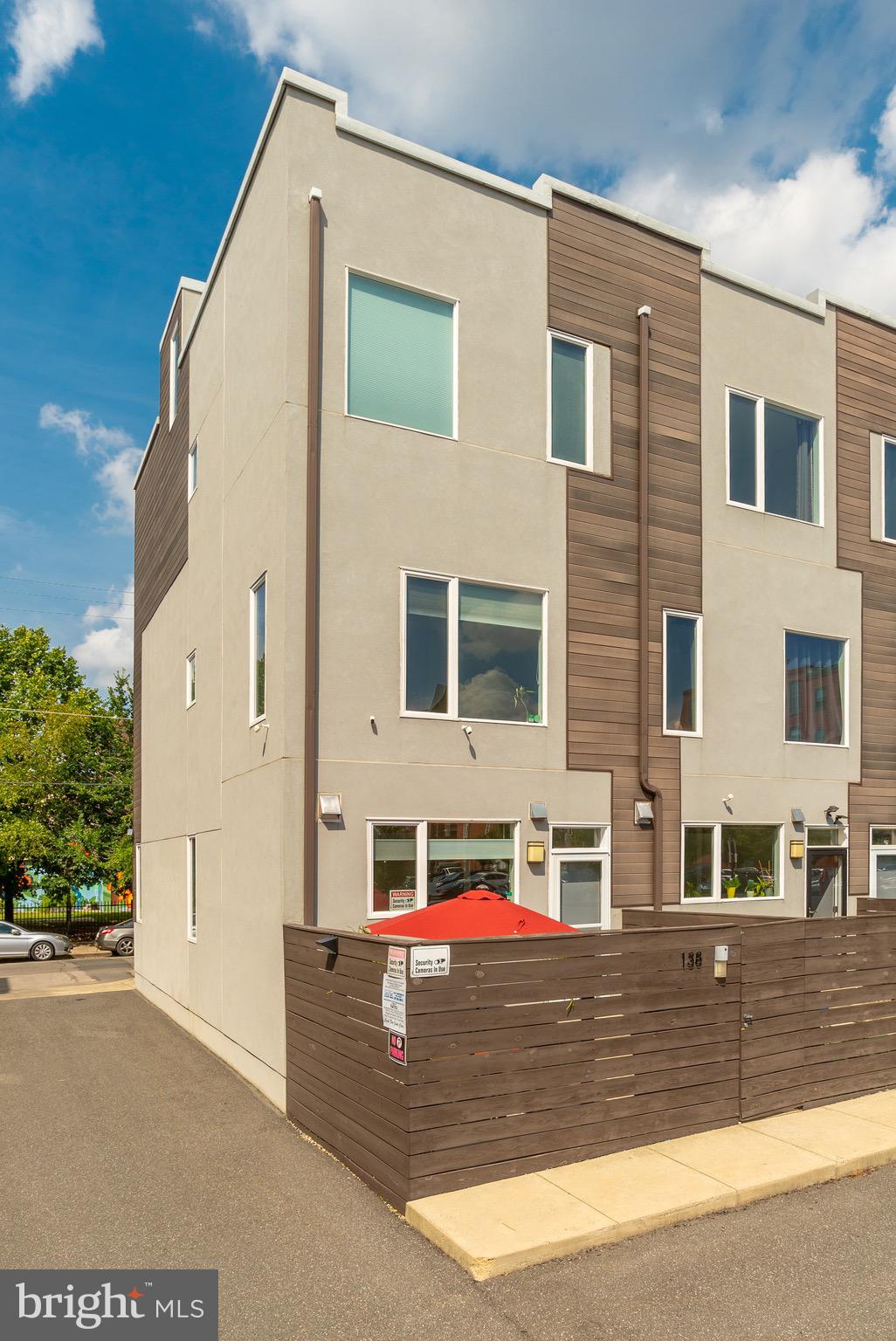 OLDE KENSINGTON - Residential