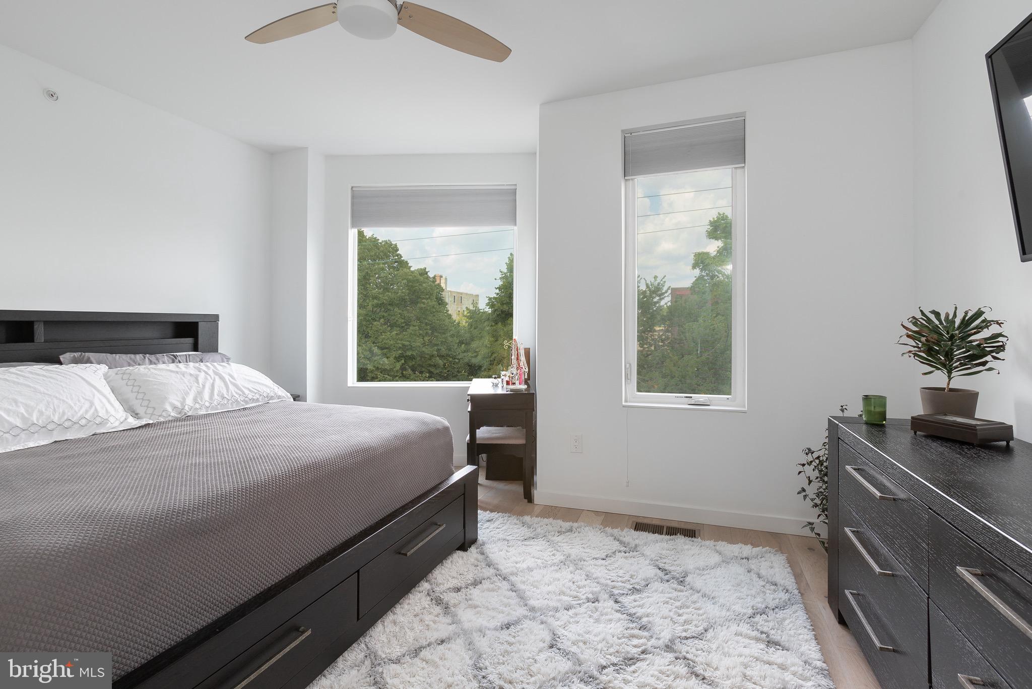 OLDE KENSINGTON - Residential