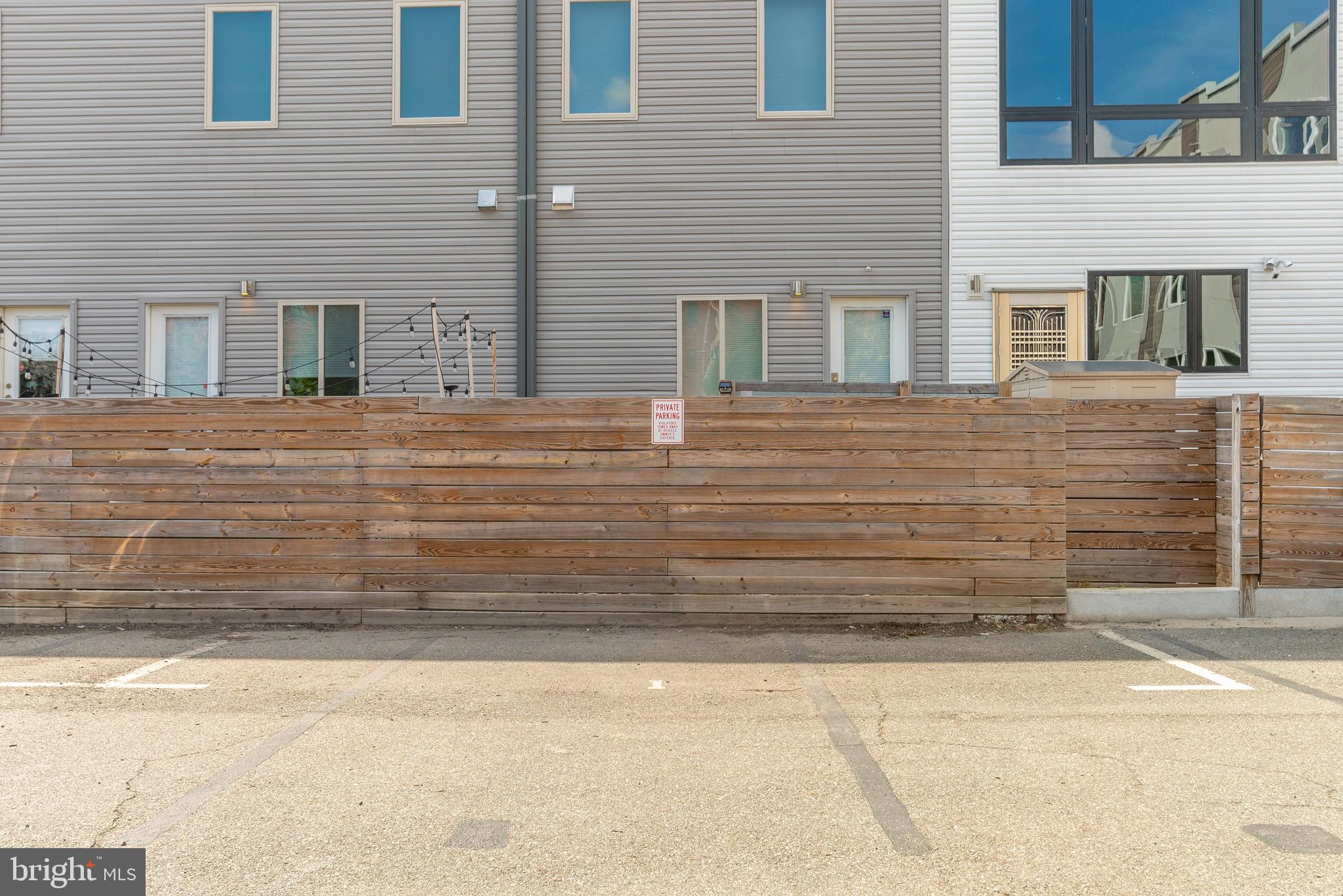 OLDE KENSINGTON - Residential