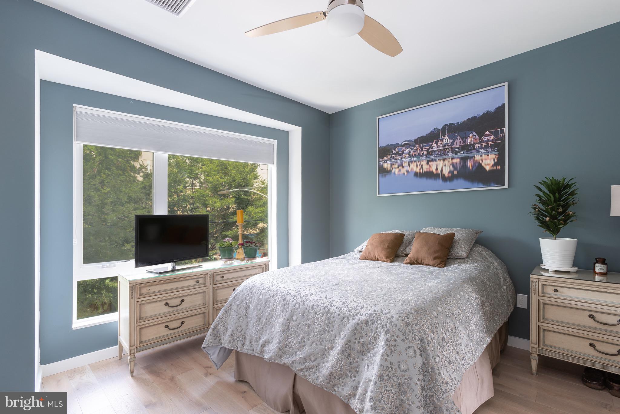 OLDE KENSINGTON - Residential