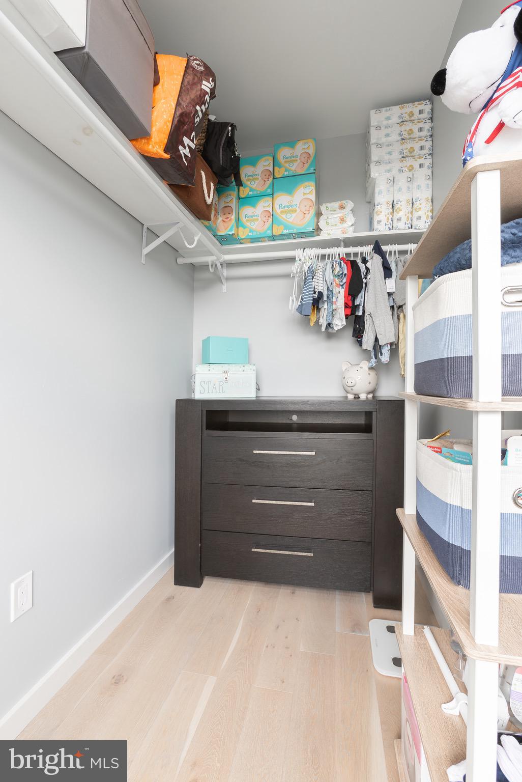 OLDE KENSINGTON - Residential