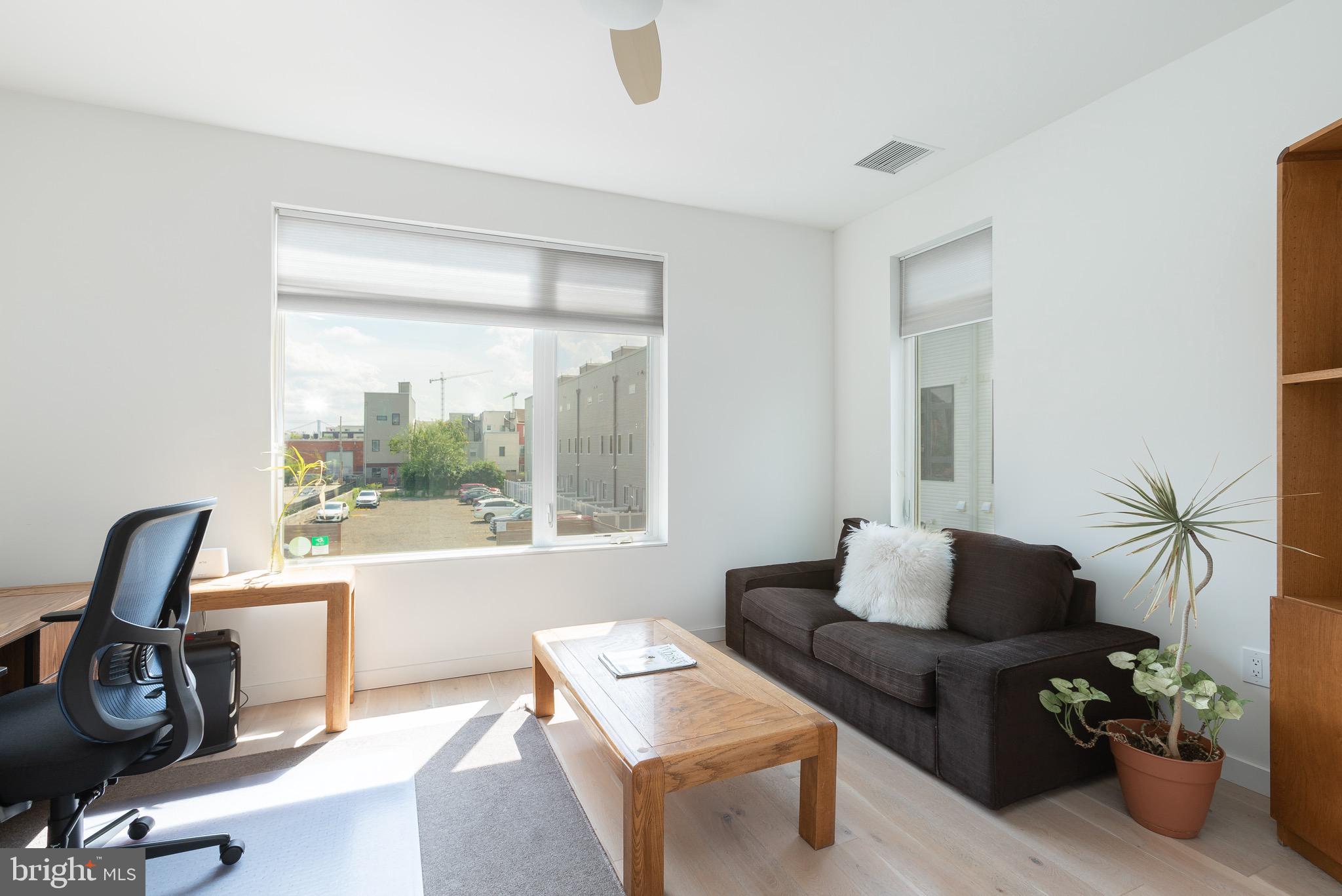 OLDE KENSINGTON - Residential