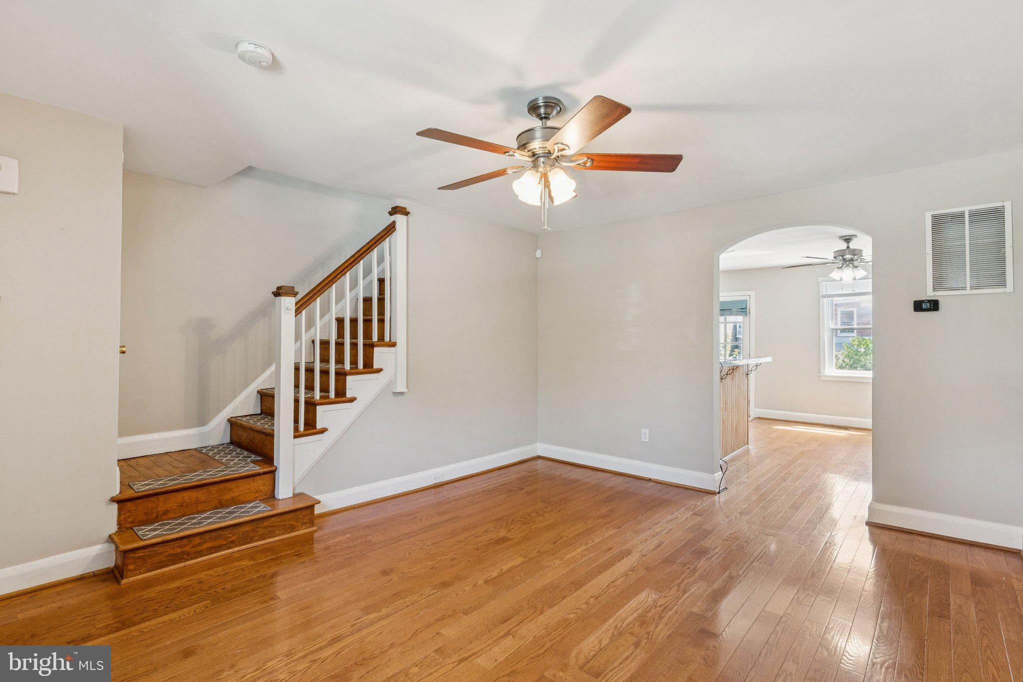 1017 W 43RD STREET W