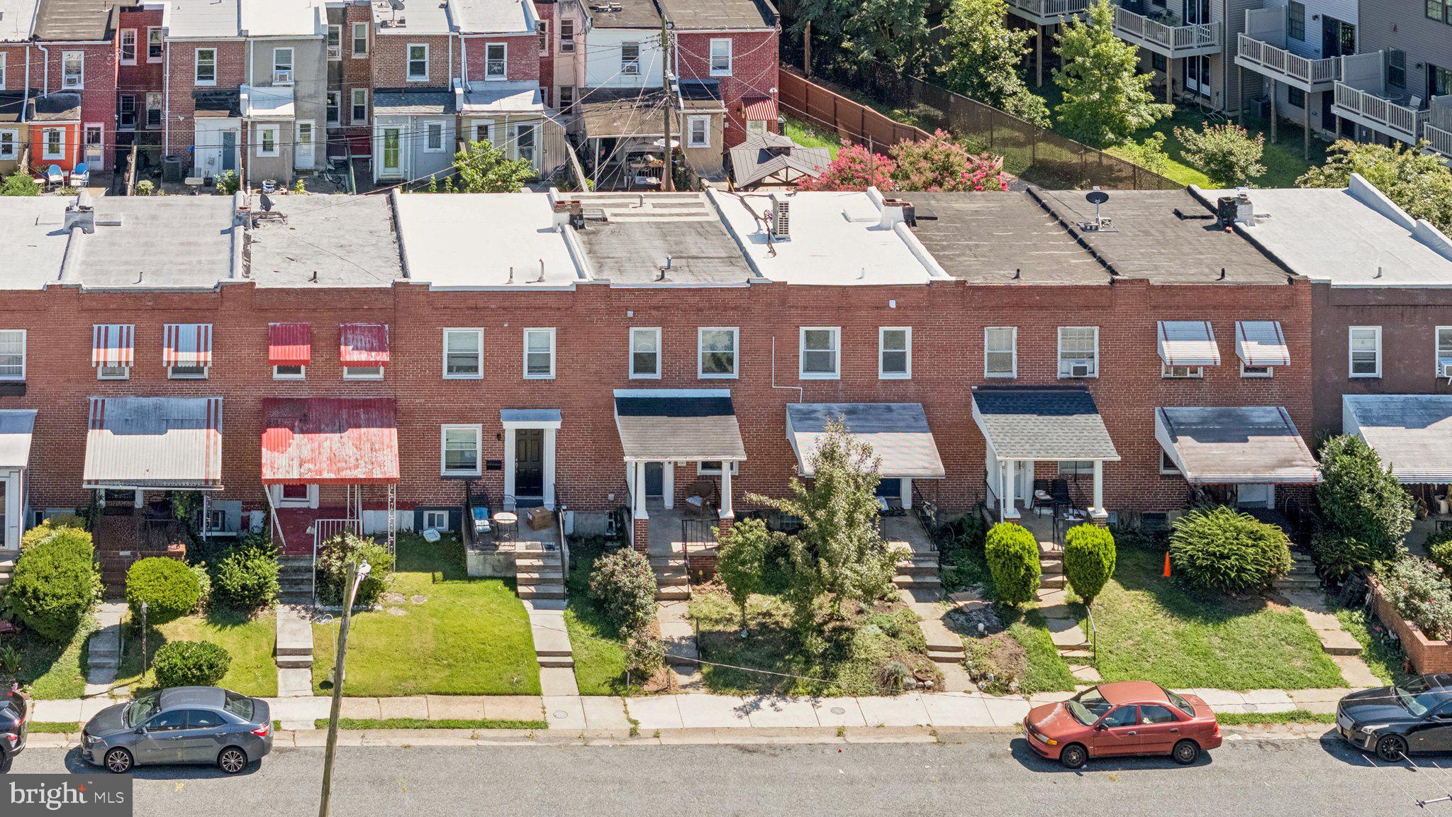 1017 W 43RD STREET W