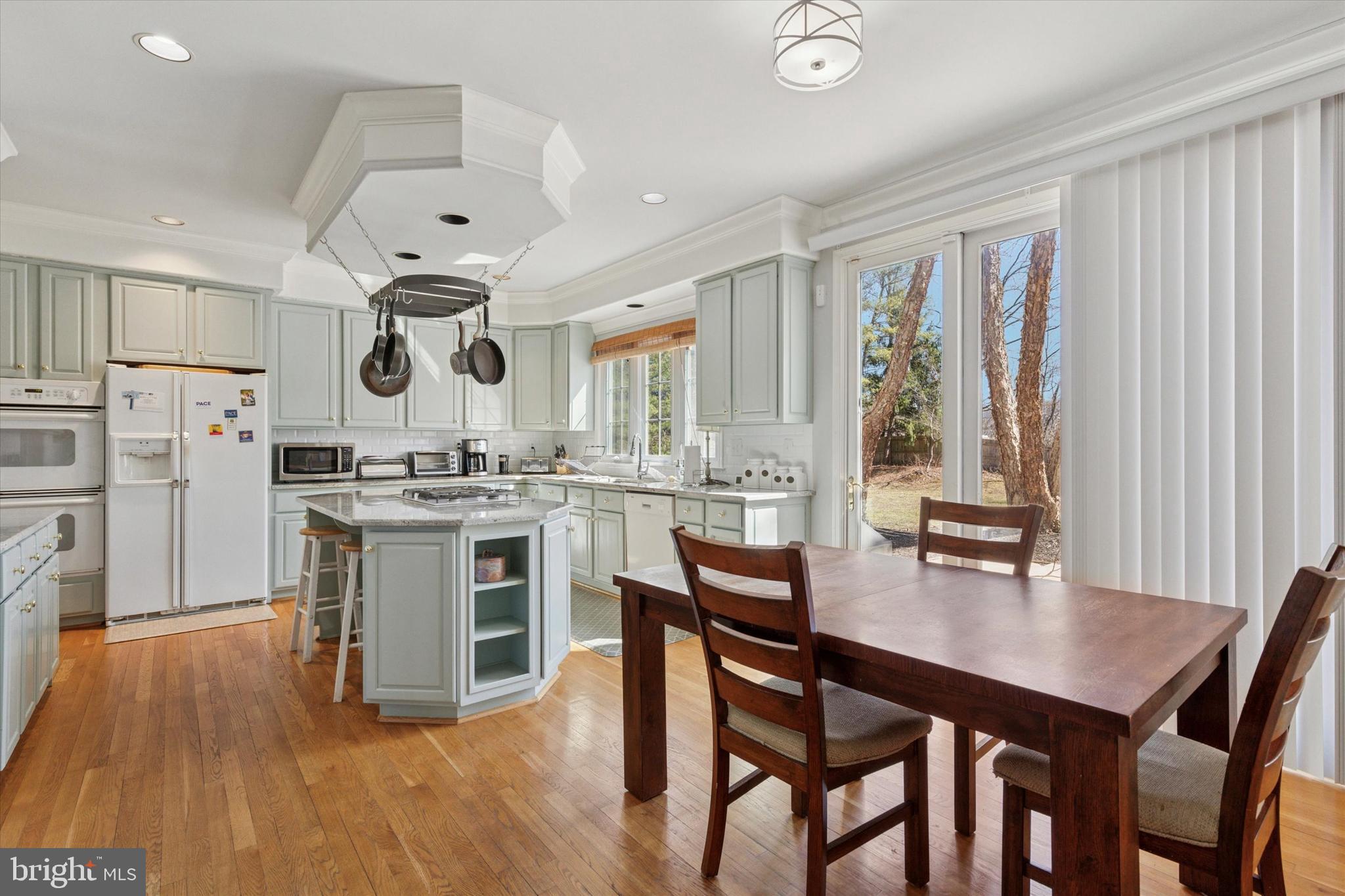 15 EASTGATE DRIVE