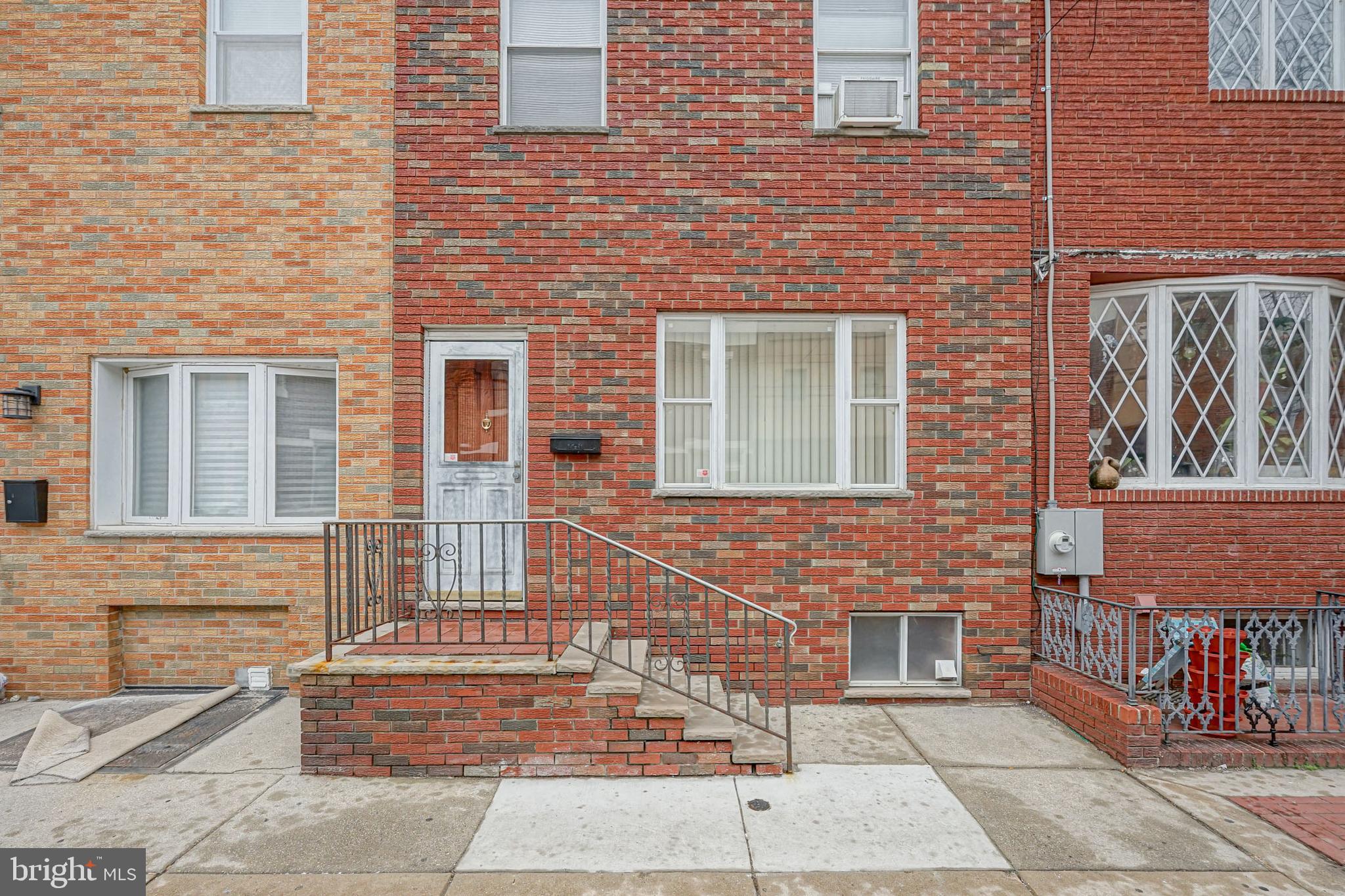 PASSYUNK SQUARE - Residential