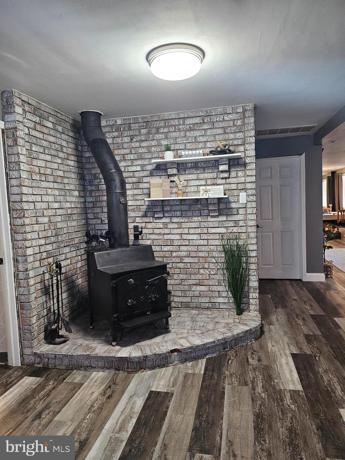 ELLERSIDE - Residential