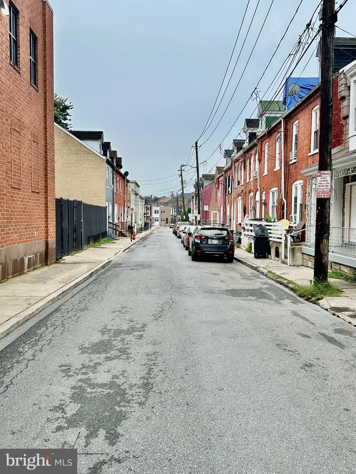 LANCASTER - Residential